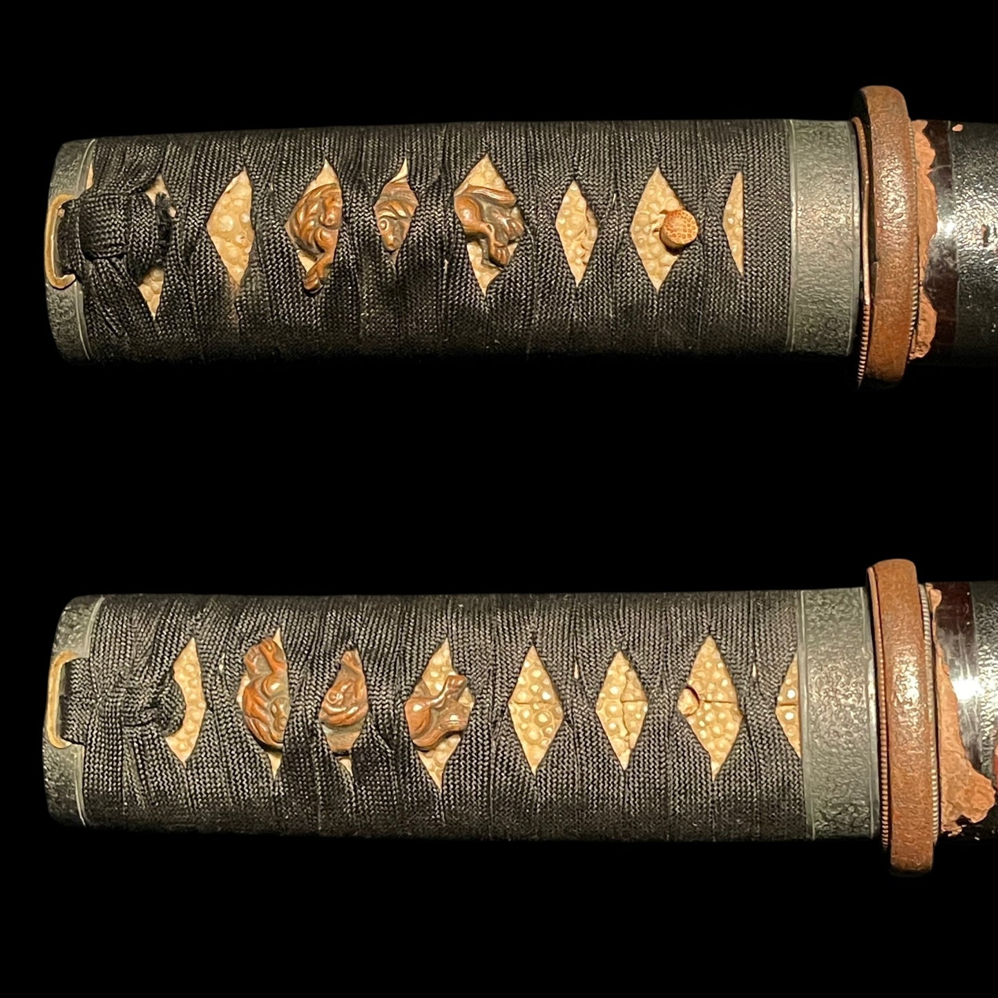 Rare style UNOKUBI 鵜首 TANTO, with Shirasaya, Edo period mumei
