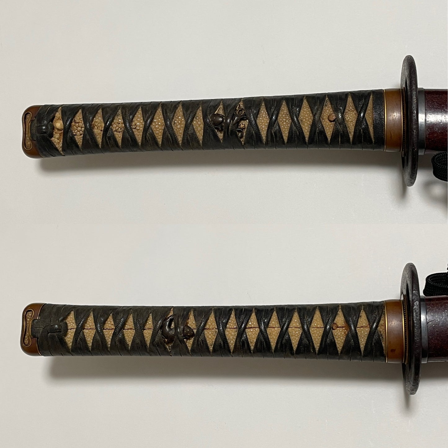 Red KATANA 二ノ九 signed, Deer Menuki, Very Thick Blade, Edo period