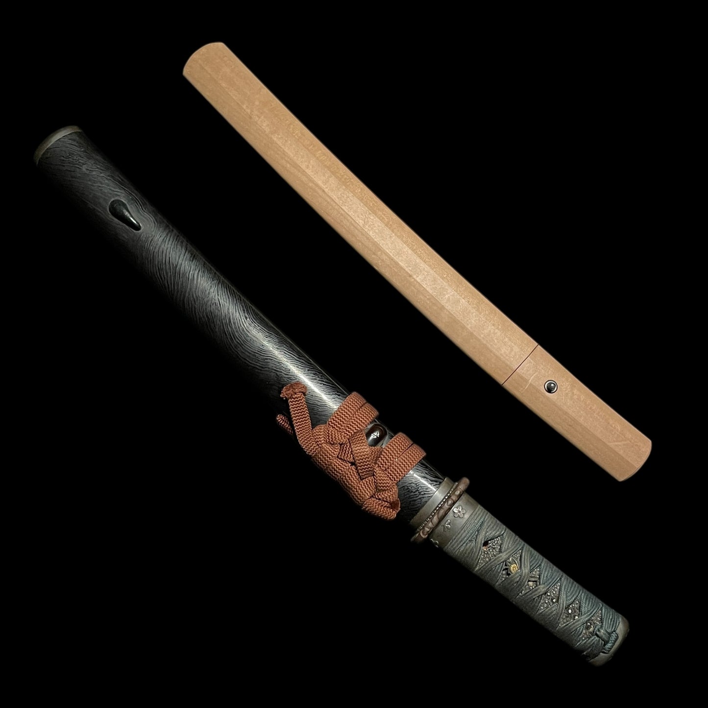 Jumyo 寿命 TANTO, Two certificates, with Kozuka, KOTO Muromachi period