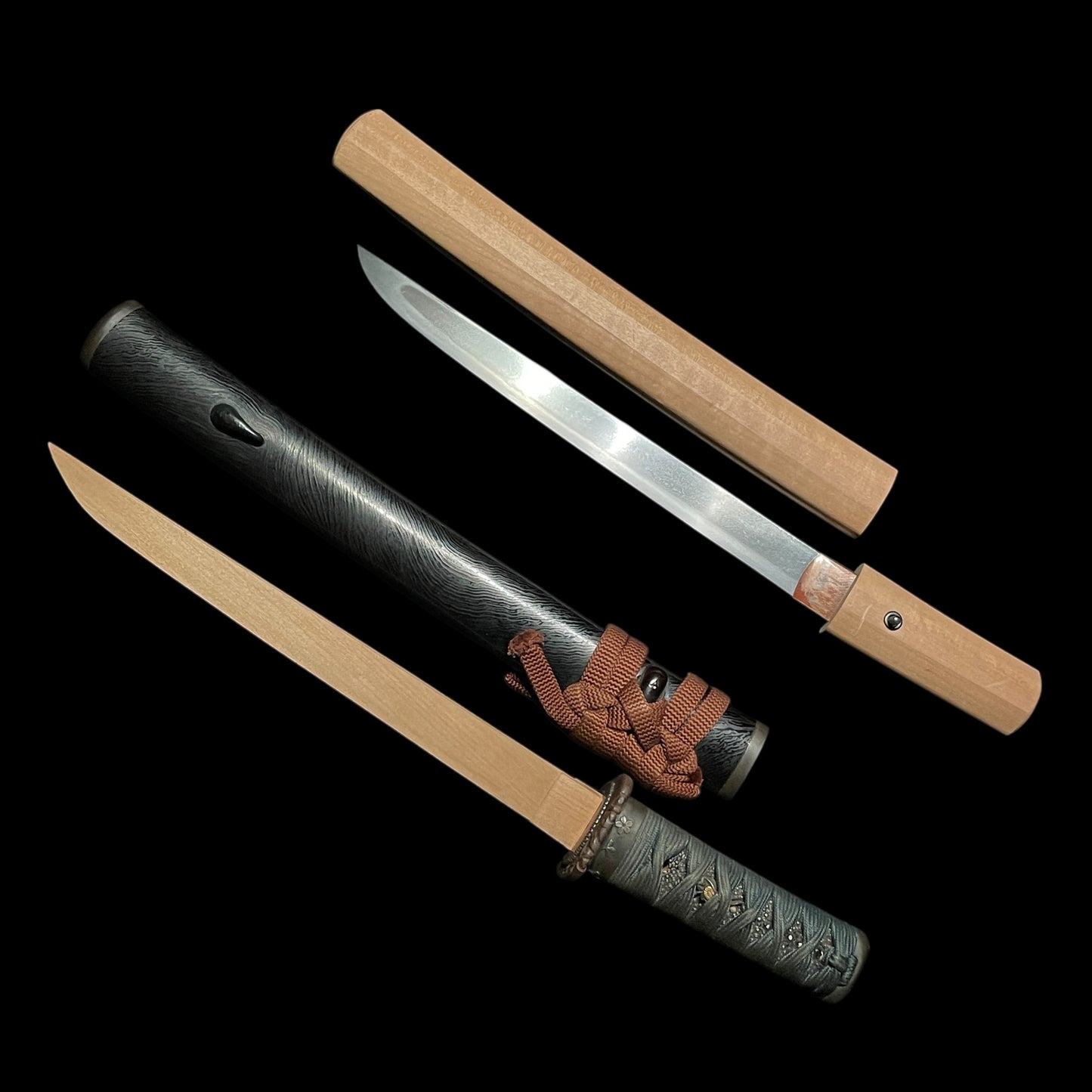 Jumyo 寿命 TANTO, Two certificates, with Kozuka, KOTO Muromachi period