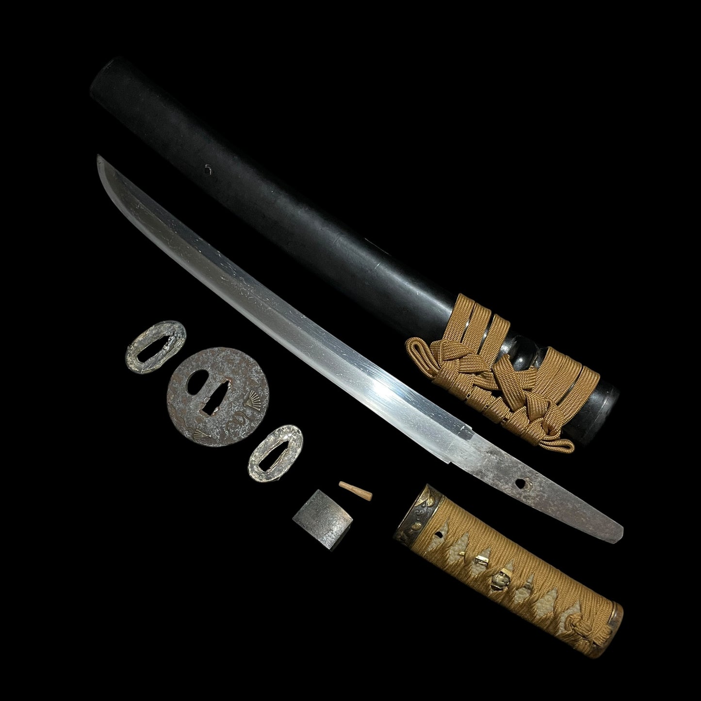 Shobuzukuri 菖蒲造 Short Wakizashi, Edo period mumei