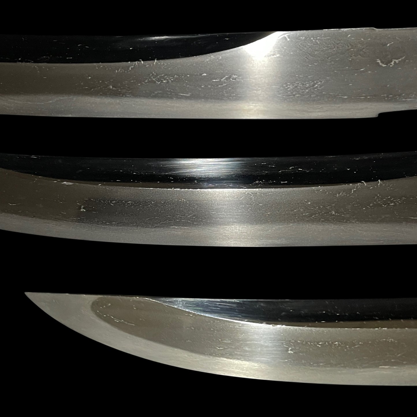 Rare style UNOKUBI 鵜首 TANTO, with Shirasaya, Edo period mumei