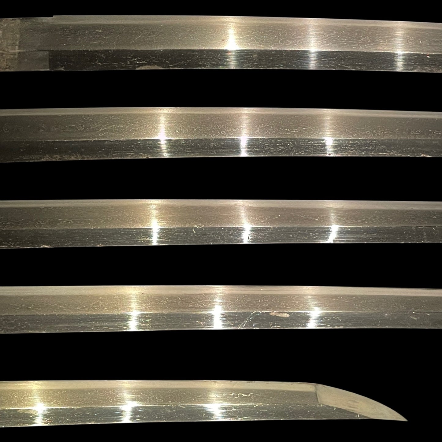 Late KAMAKURA period Ko-Mihara 古三原 Long KATANA, Red handachi Koshirae 朱塗半太刀拵