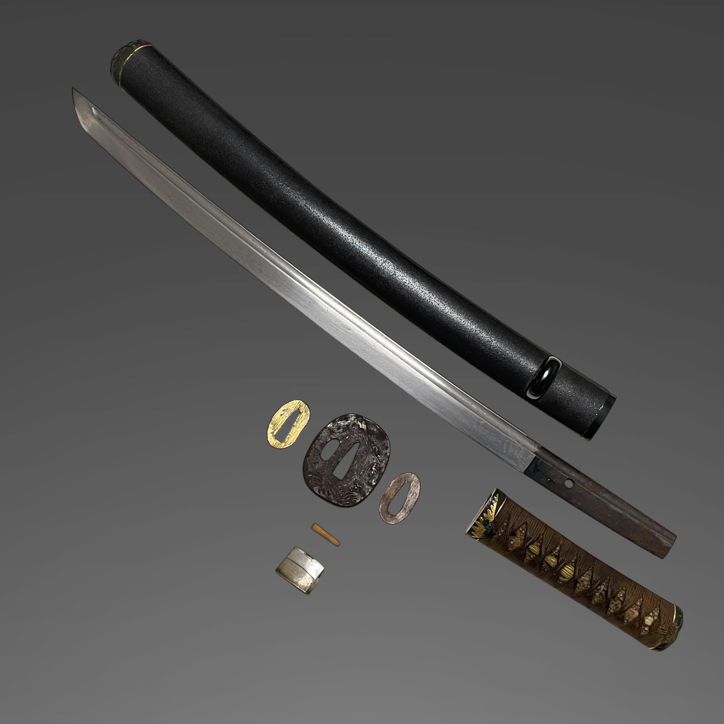 Mt.Fuji 富士山 Fittings Short WAKIZASHI, Edo period mumei