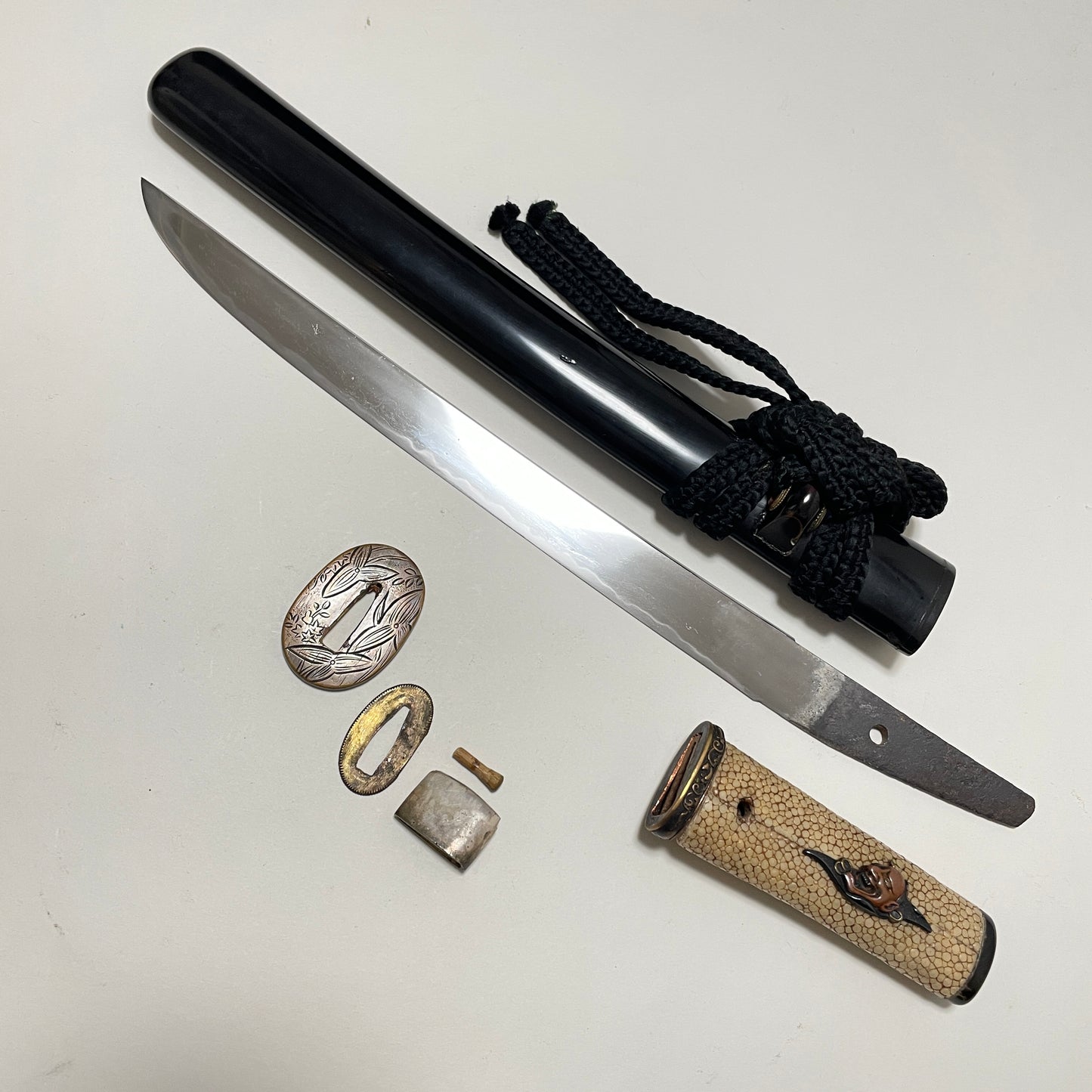 Nohmen Menuki 能面目貫 TANTO, Okina 翁 and Hannya 般若, Edo period mumei