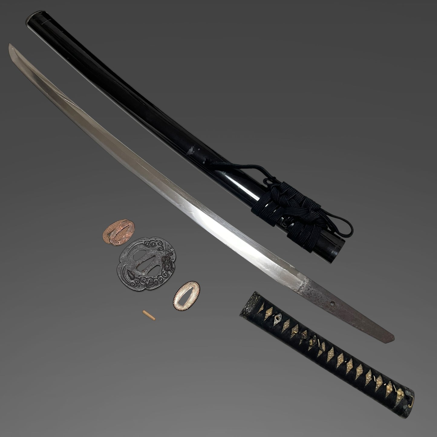 Dragon Tsuba and Menuki, Long Wakizashi, Wave Fuchikashira, Edo period mumei
