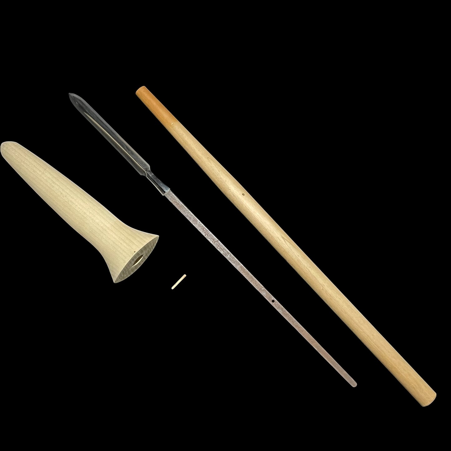 Masamehada 柾目肌 Kanemoto 兼元 signed, Hirasankaku-Yari 平三角槍, Muromachi period