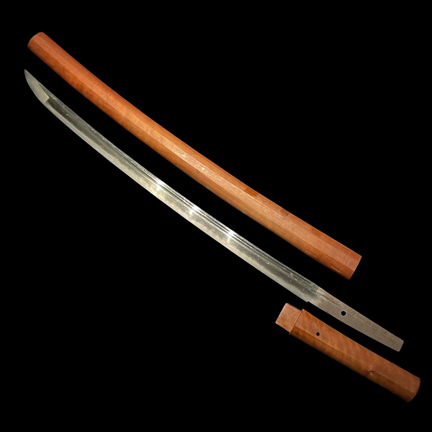 Ookissaki 大切先, Bicchunokami Tachibana Yasuhiro 備中守橘康廣 signed, Long Wakizashi, Edo period