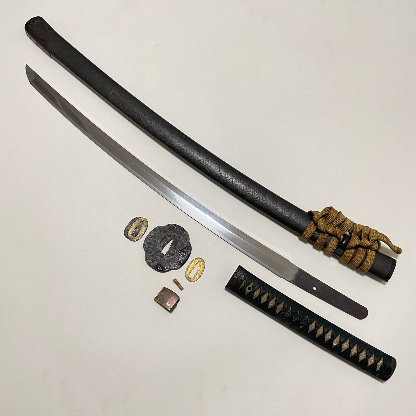 Unmonnuri-Saya 雲文塗鞘 Long WAKIZASHI, Hironori 寛則 signed, Edo period