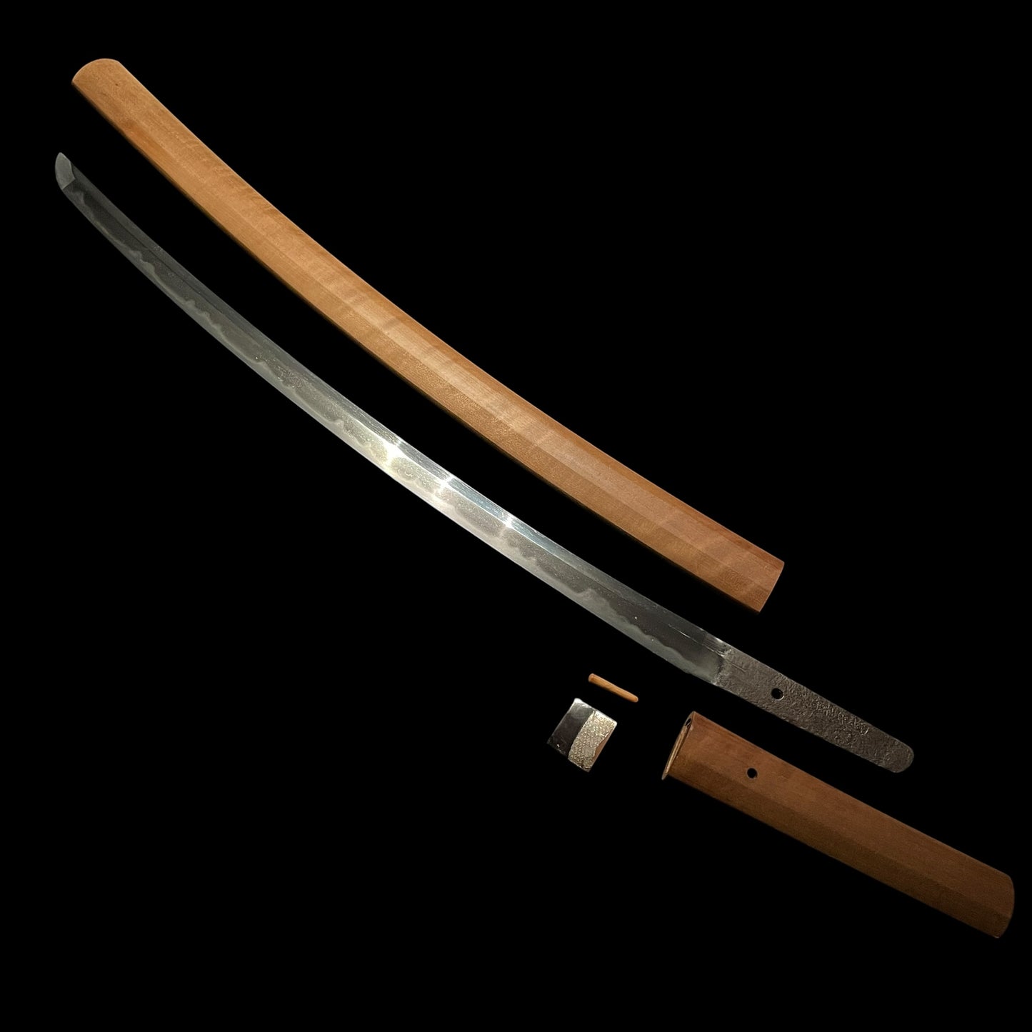 Bizenkokuju 備前国住 signed Long Wakizashi, Muromachi period