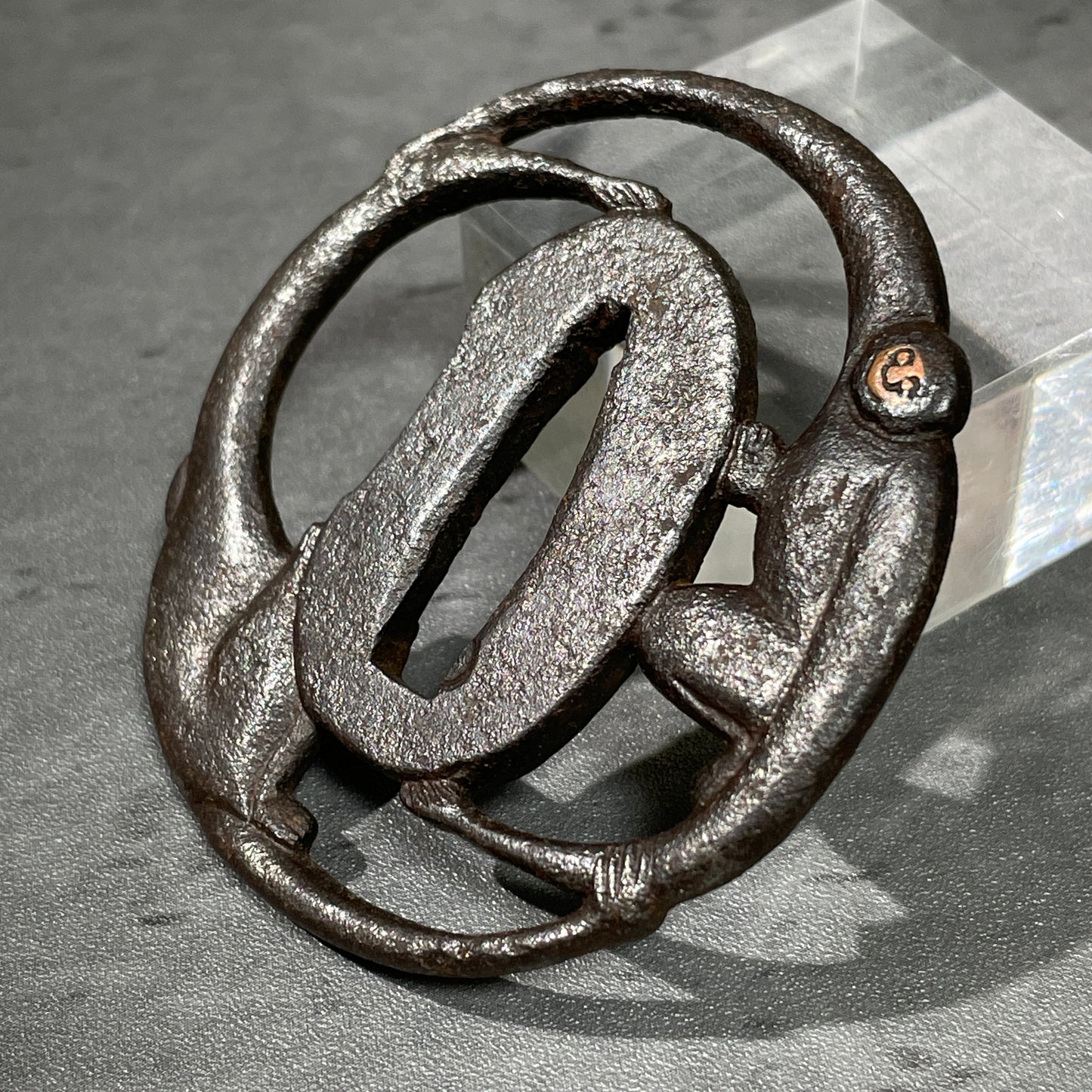 手長猿(Tenagazaru) TSUBA, Long-armed monkey, Iron back, Edo period