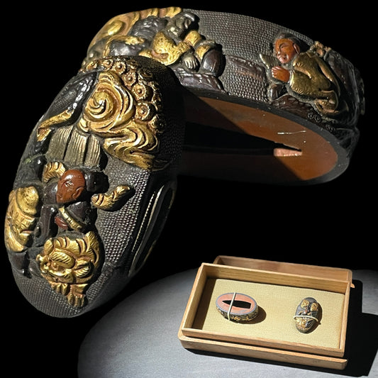 唐人物 (Tojinbutsu) Fuchikashira, Shakudo back, Edo period