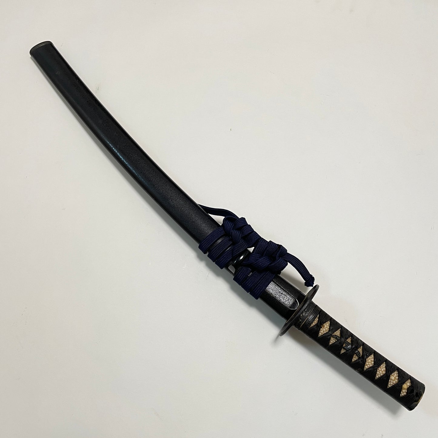 Antique Wakizashi Koshirae, Shakudo Fuchikashira, 650mm (25.59 in.)