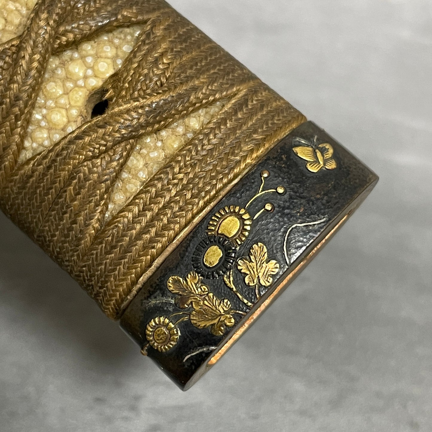 Tsukamae 柄前 For KATANA, Horse Menuki 馬目貫, Shimenawa 締縄 Kashira