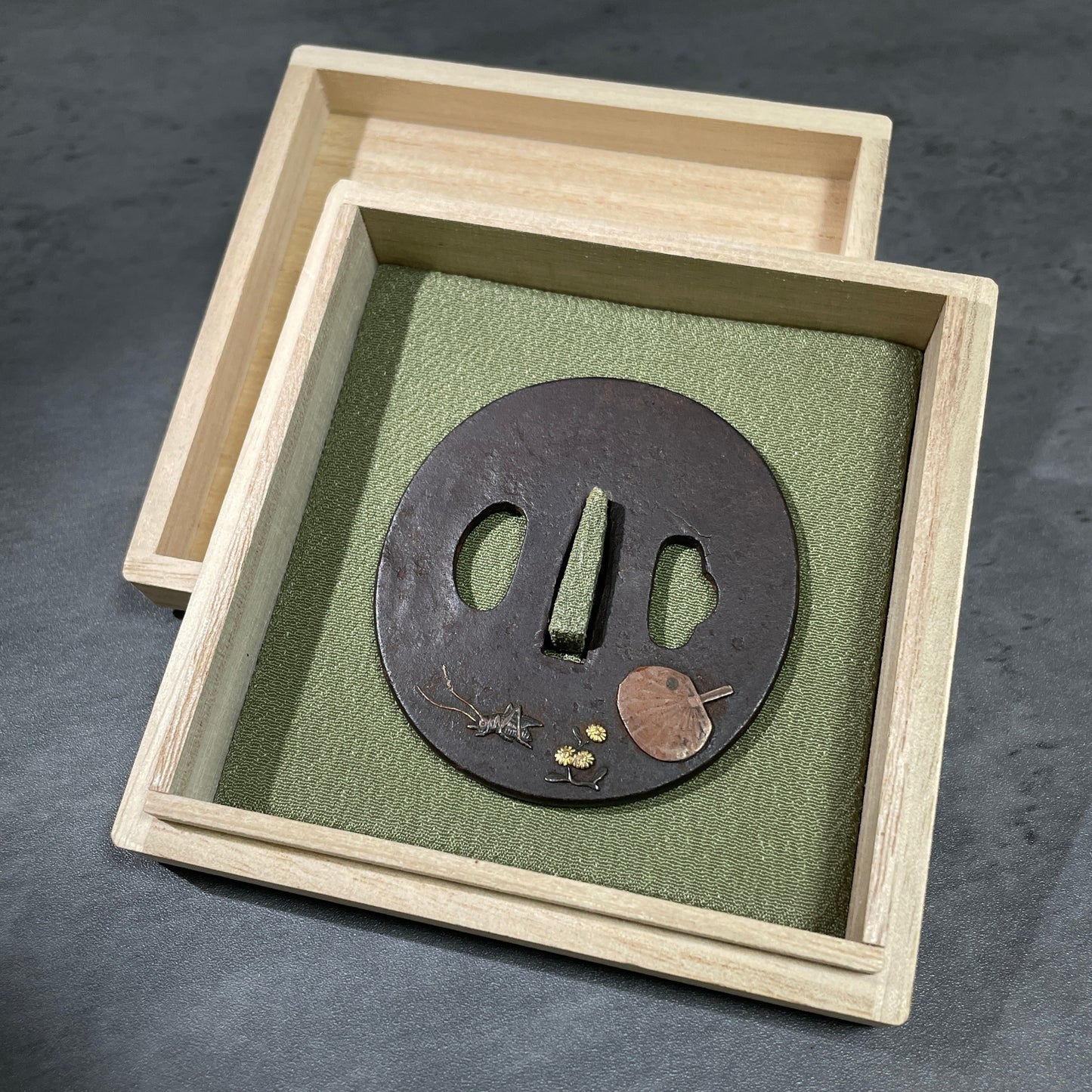 Uchiwa and Bell cricket TSUBA, Edo period, Iron back, with BOX