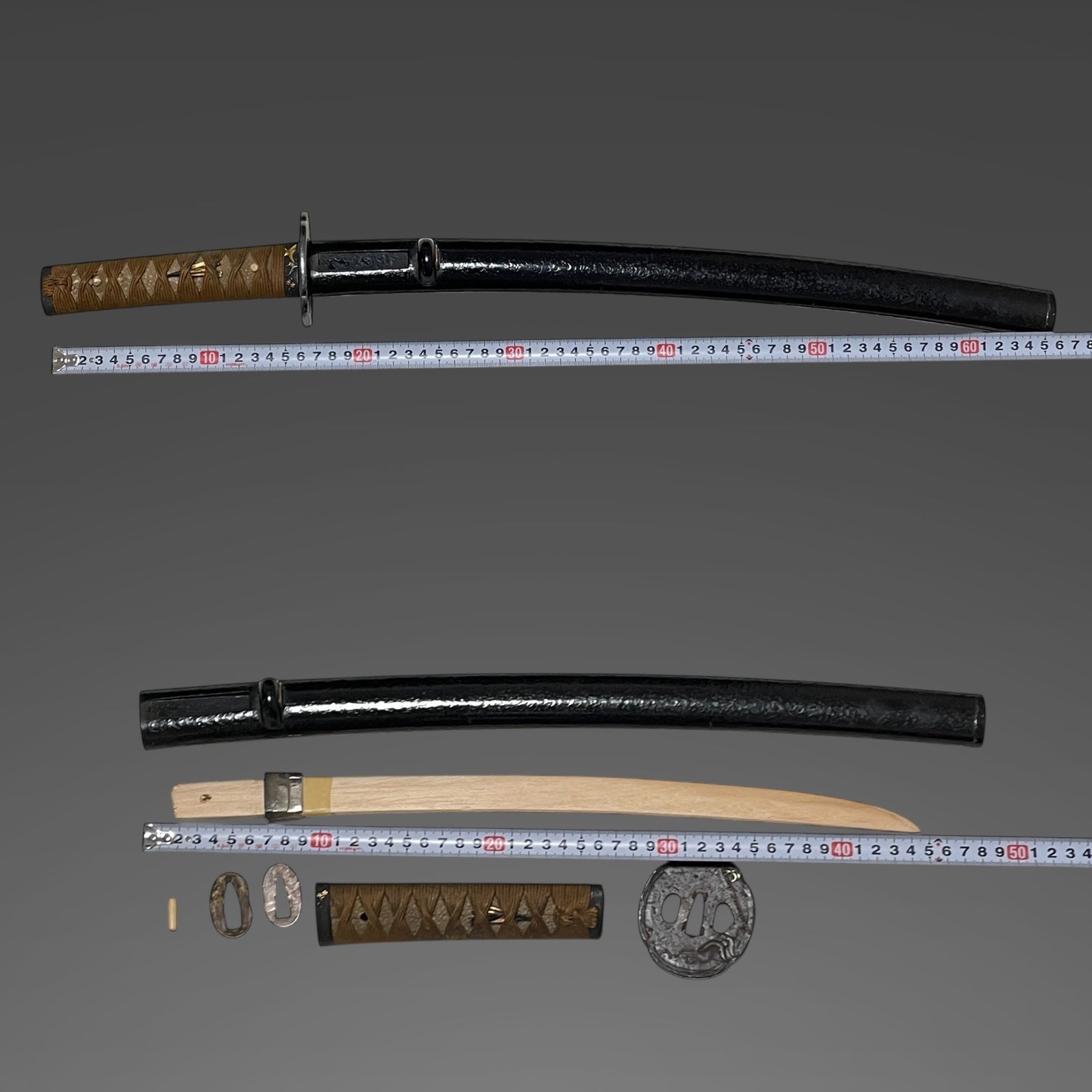 Antique Koshirae for Wakizashi, Bagu Tsuba, Plum Fuchikashira, Edo period