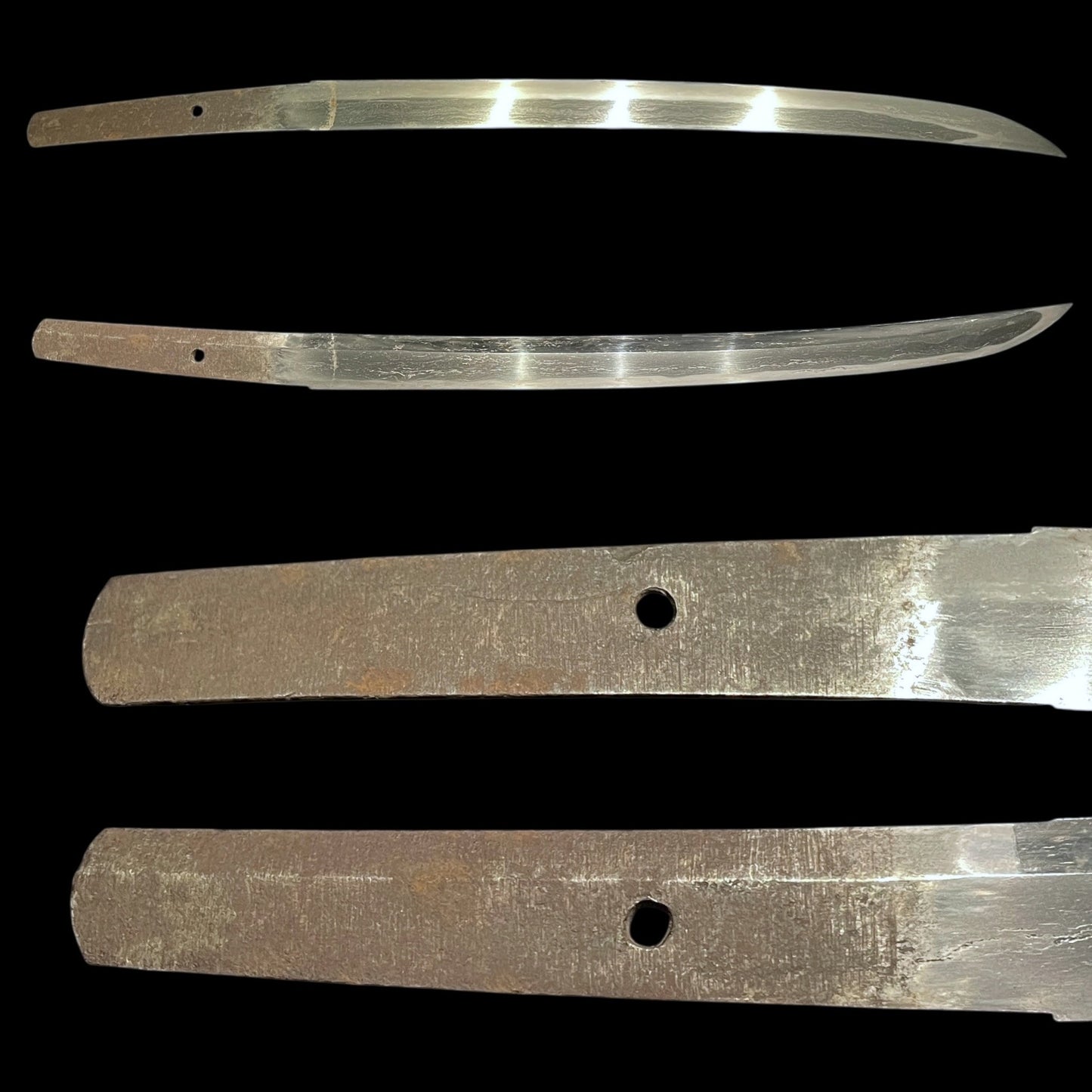 KATAHIRAZUKURI 片平造 Sunnobi-TANTO 寸延短刀, Masamehada 柾目肌, Copper Fittings