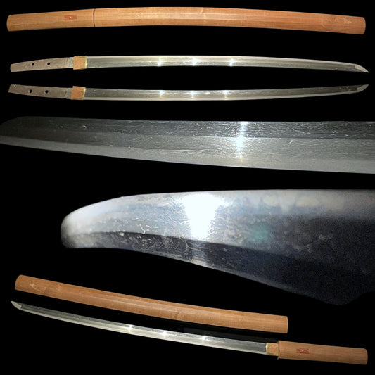 Masamehada 柾目肌 Long Wakizashi, Yamato School, Muromahi period mumei