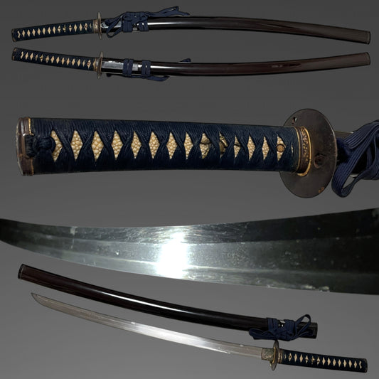 Long Black Wakizashi, Suguha 直刃, Gold inlay Fuchikashira, Edo period mumei