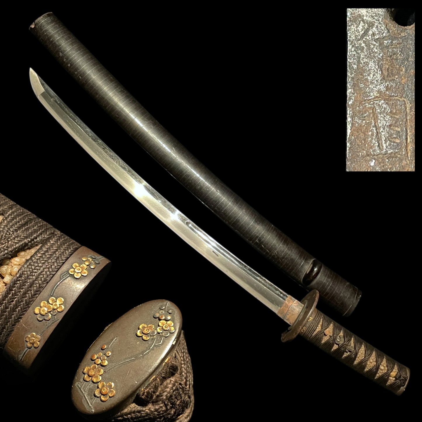 Nobukuni 信国 signed Wakizashi, Plum Fuchikashira, Aoi Menuki, Muromachi period