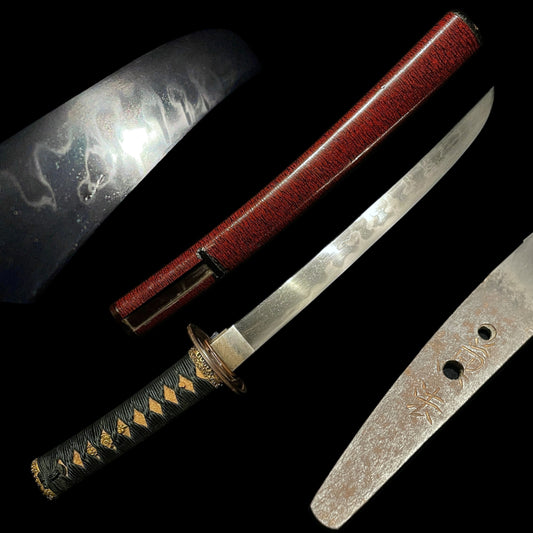 Hitatsura 皆焼 Hamon Red TANTO, Kanenori 兼法 signed, Muromachi period
