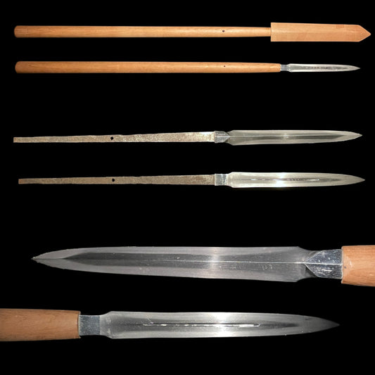 Hirasankaku Yari 平三角槍 in Shirasaya, Bishu 尾州 signed, Edo period