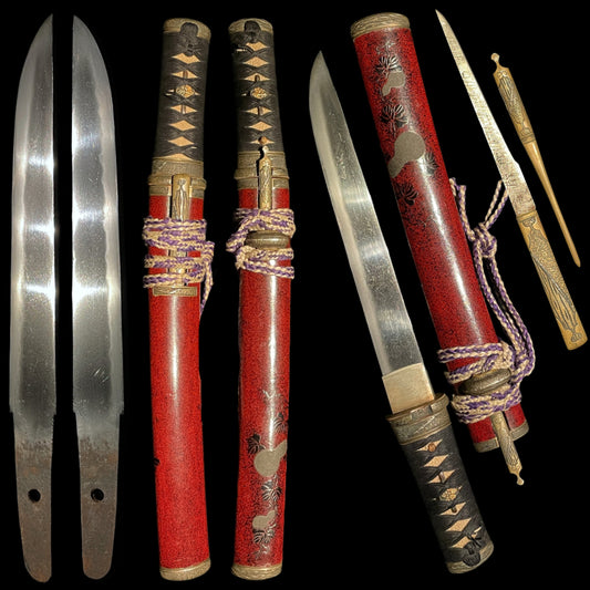 Red TANTO Matsushiro Koshirae 松代拵, with Kozuka Kogai, Late edo period