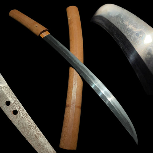 Nagamaki Naoshi Style, Ooshobuzukuri Wakizashi, Izuminokami Kanesada 和泉守兼定 signed