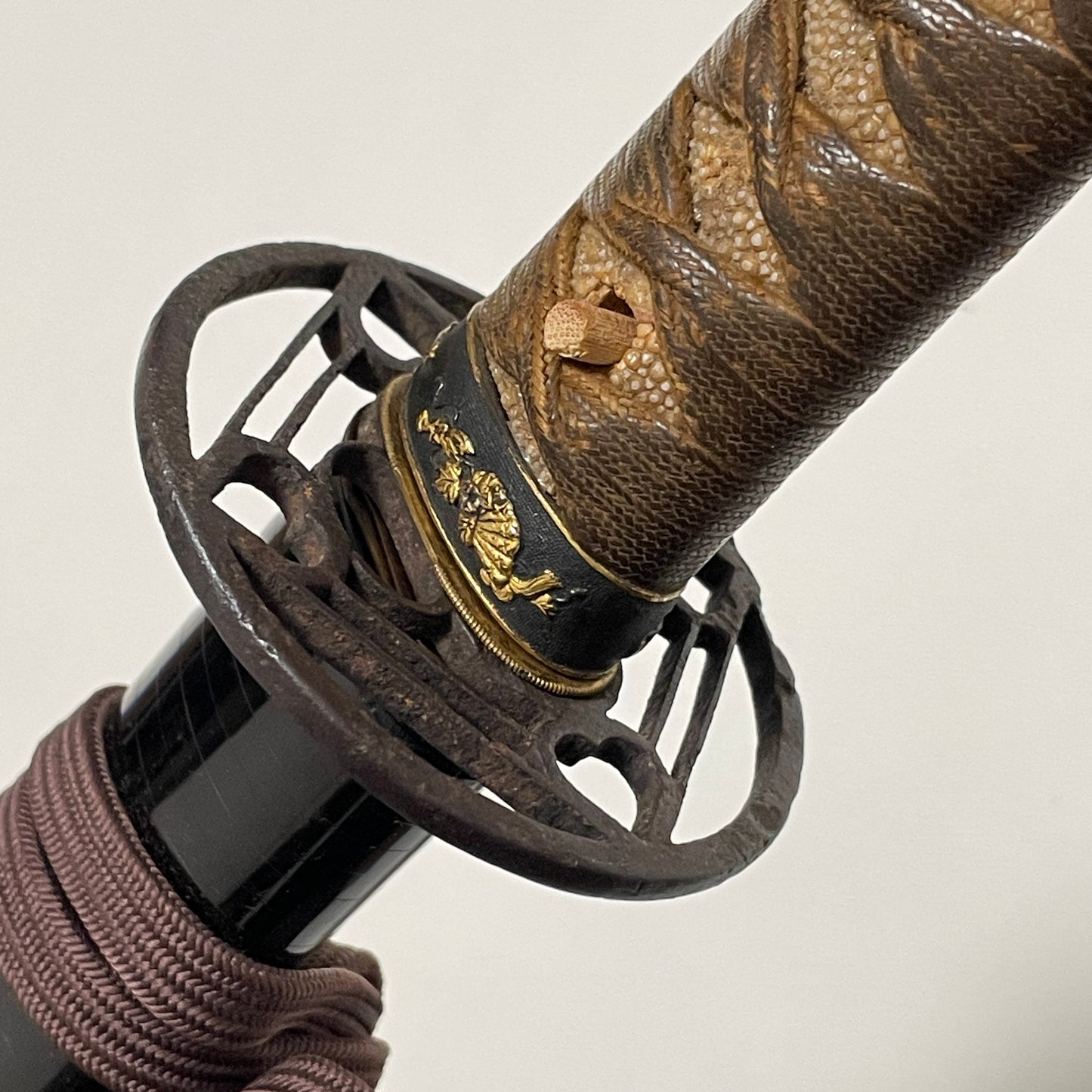 Yamato School 大和伝, Sue Tegai 末手掻 KATANA, Sukashi-Tsuba, Muromachi Period