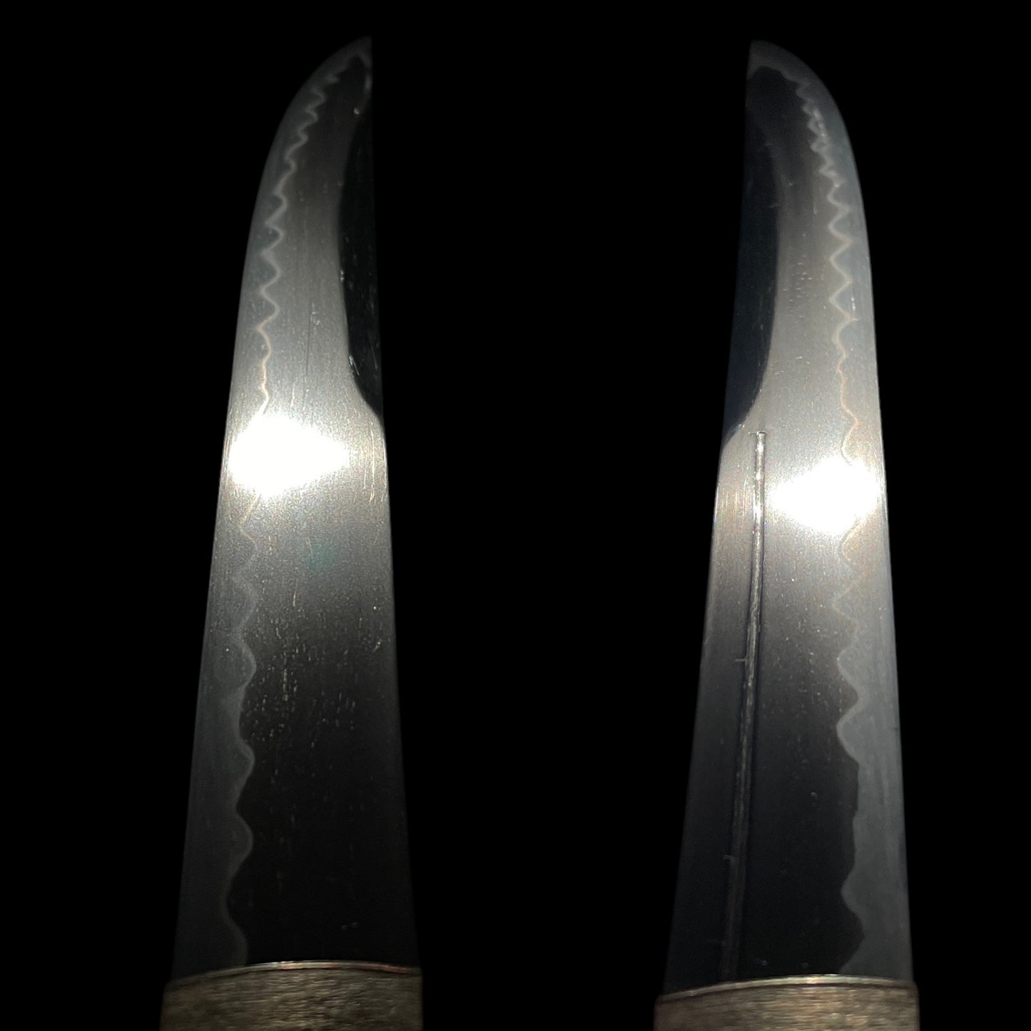 Matsushiro Koshirae 松代拵 Red TANTO, Brass Fittings 真鍮一作金具, Edo period mumei