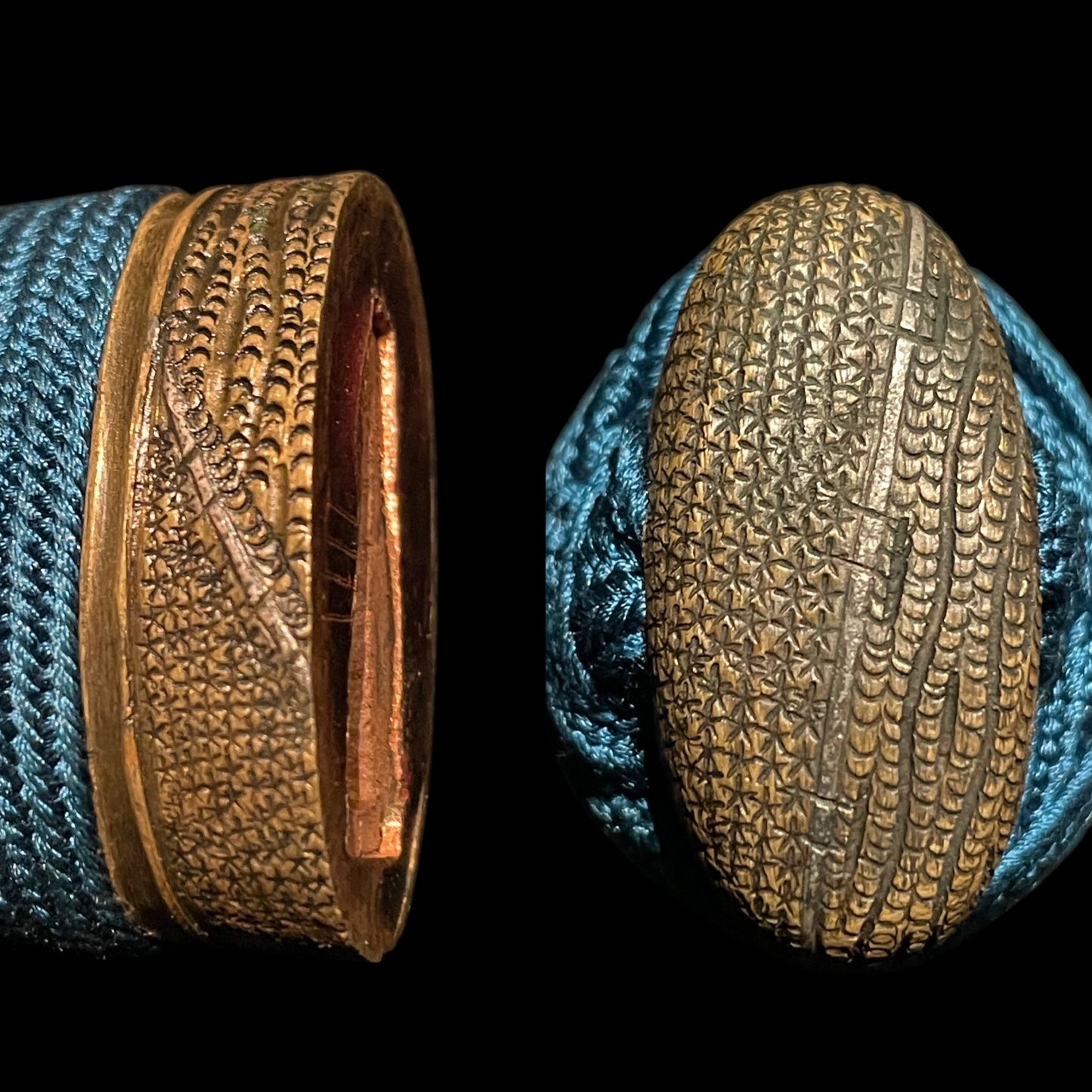 Matsushiro Koshirae 松代拵 Red TANTO, Brass Fittings 真鍮一作金具, Edo period mumei