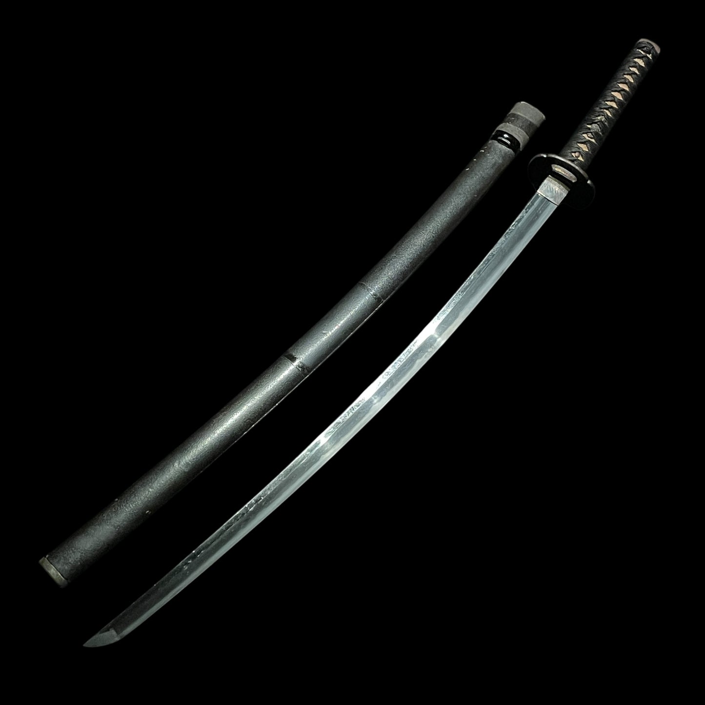 Bizenkoku Osafune 備前国長船 signed KATANA, Dragon Kurikararyu Menuki, Muromachi era