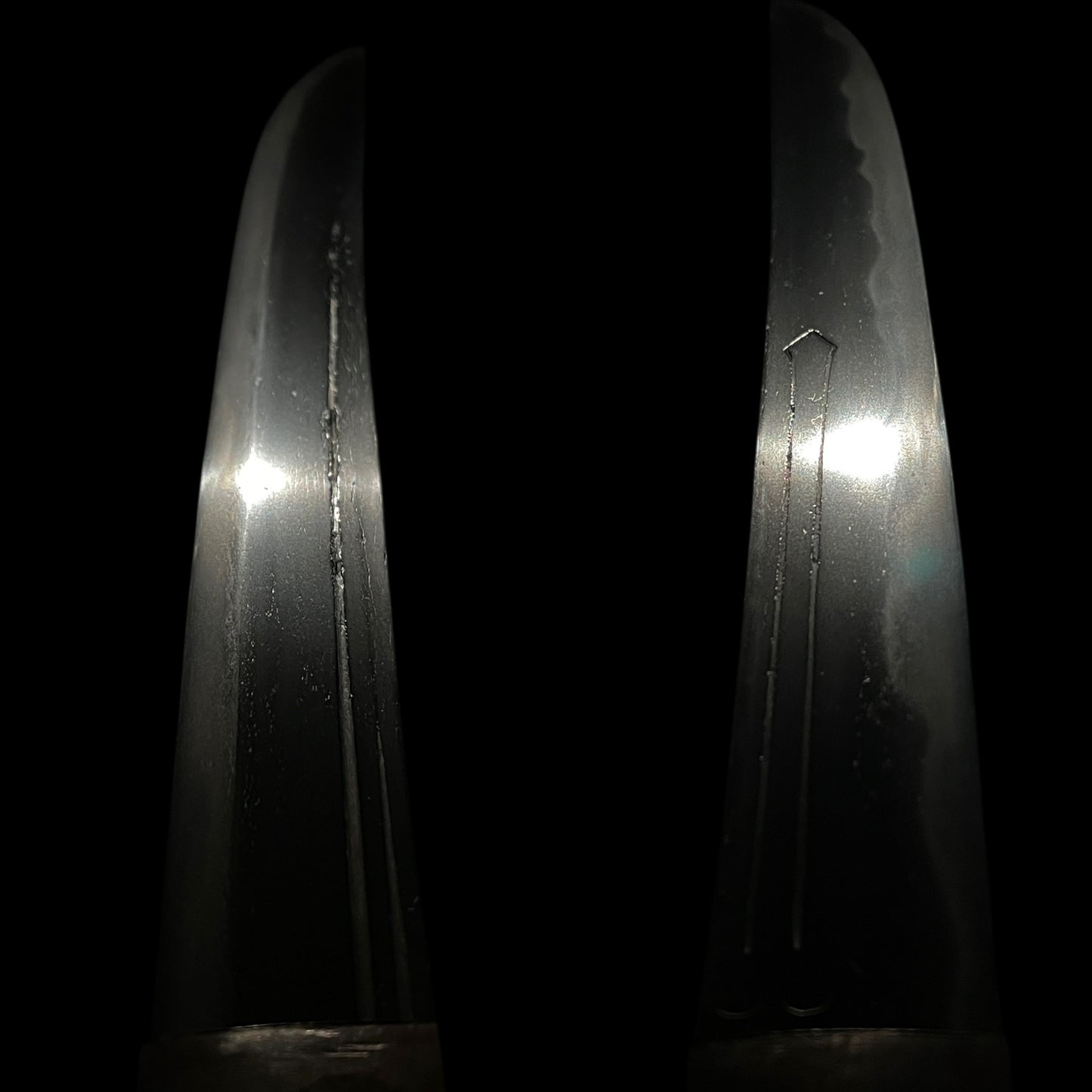 Katakiriha-Zukuri 片切刃造 WAKIZASHI, Suken Horimono 素剣彫物, 相州廣 Sohuhiro signed