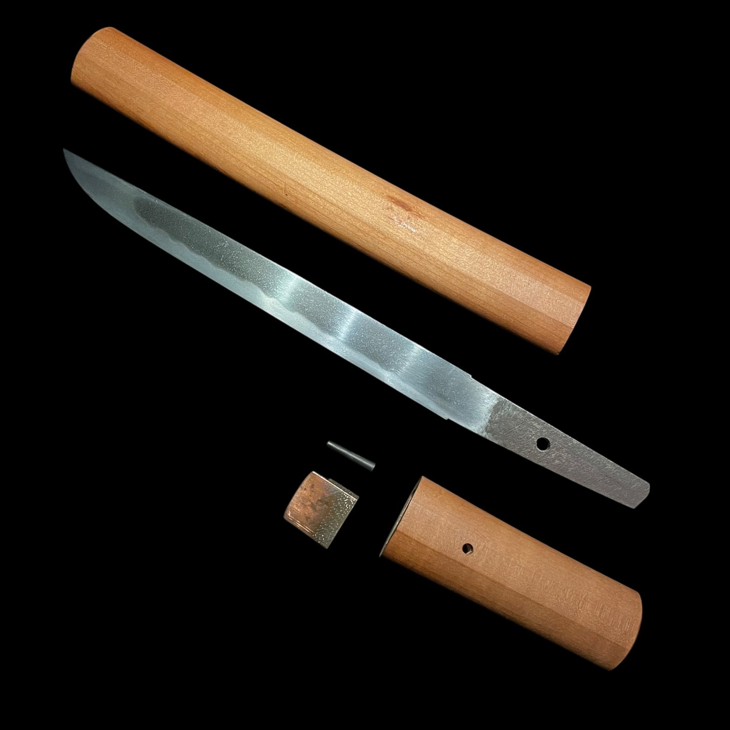 Thick blade TANTO, Shinshinto Late Edo period Bakumatsu, Mumei