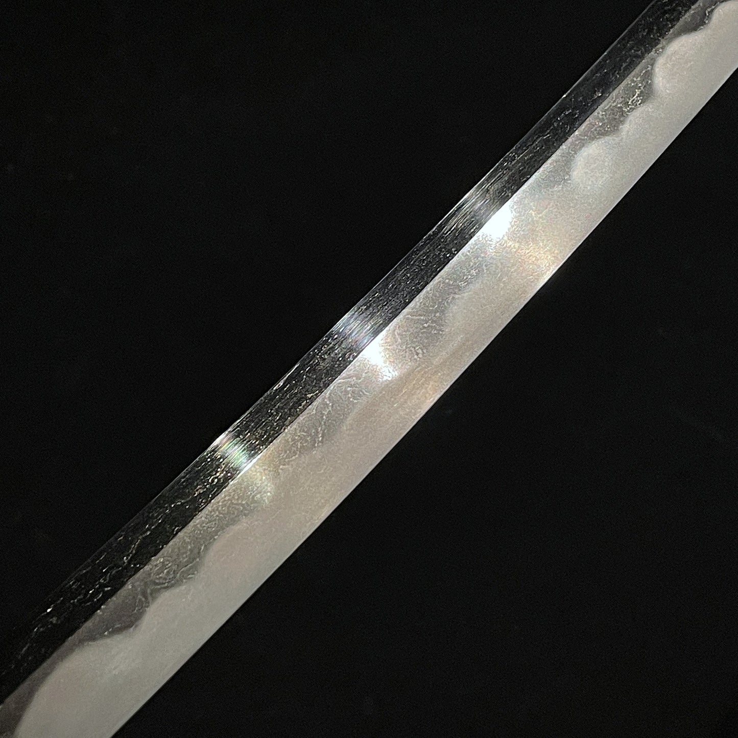 Bishuosafune Tadamitsu 備州長船忠光 signed WAKIZASHI, Polished Blade, Muromachi period