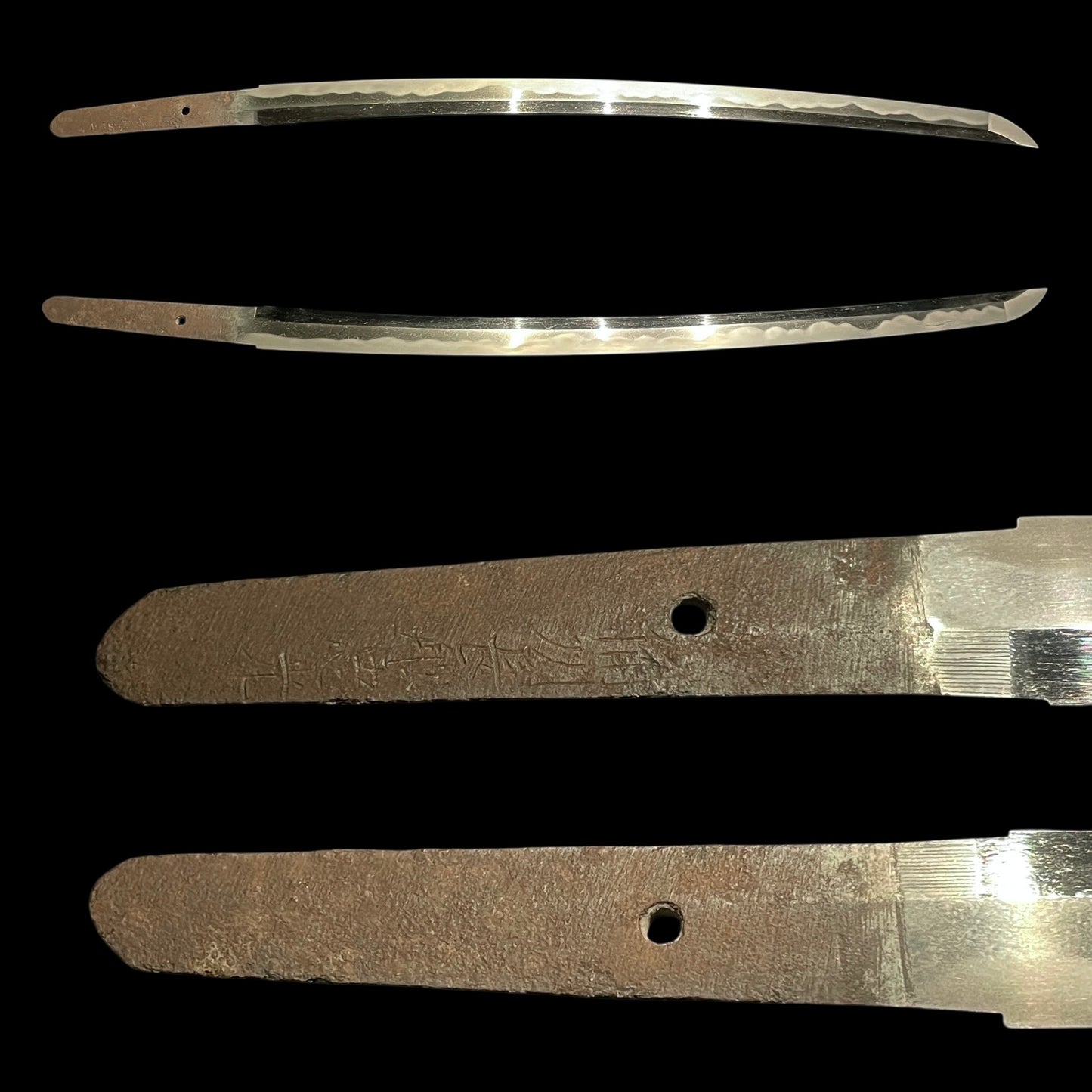 Bishuosafune Tadamitsu 備州長船忠光 signed WAKIZASHI, Polished Blade, Muromachi period