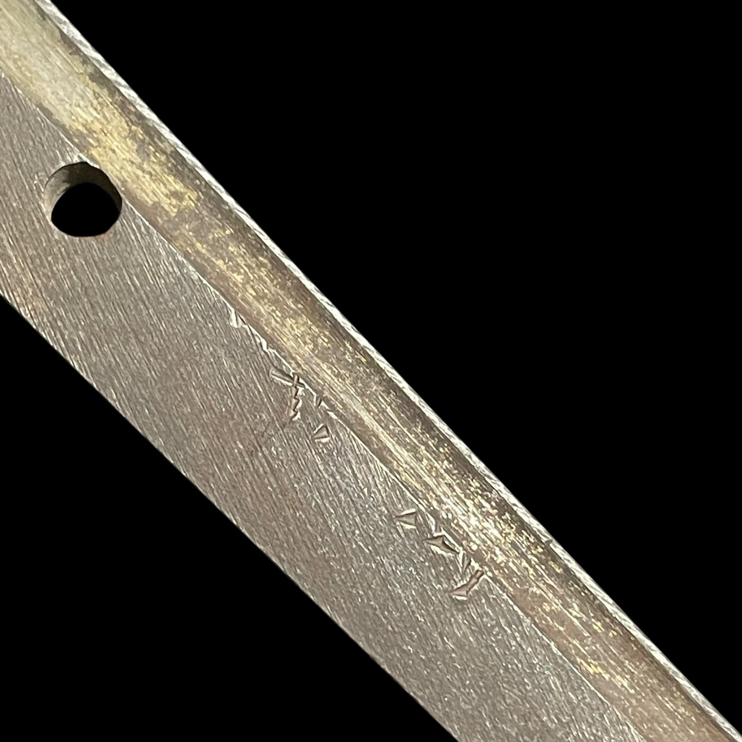 Kakitoshibi 掻通樋 KATANA in Shirasaya, Kanemichi 兼道 signd, Heavy blade, Gendaito