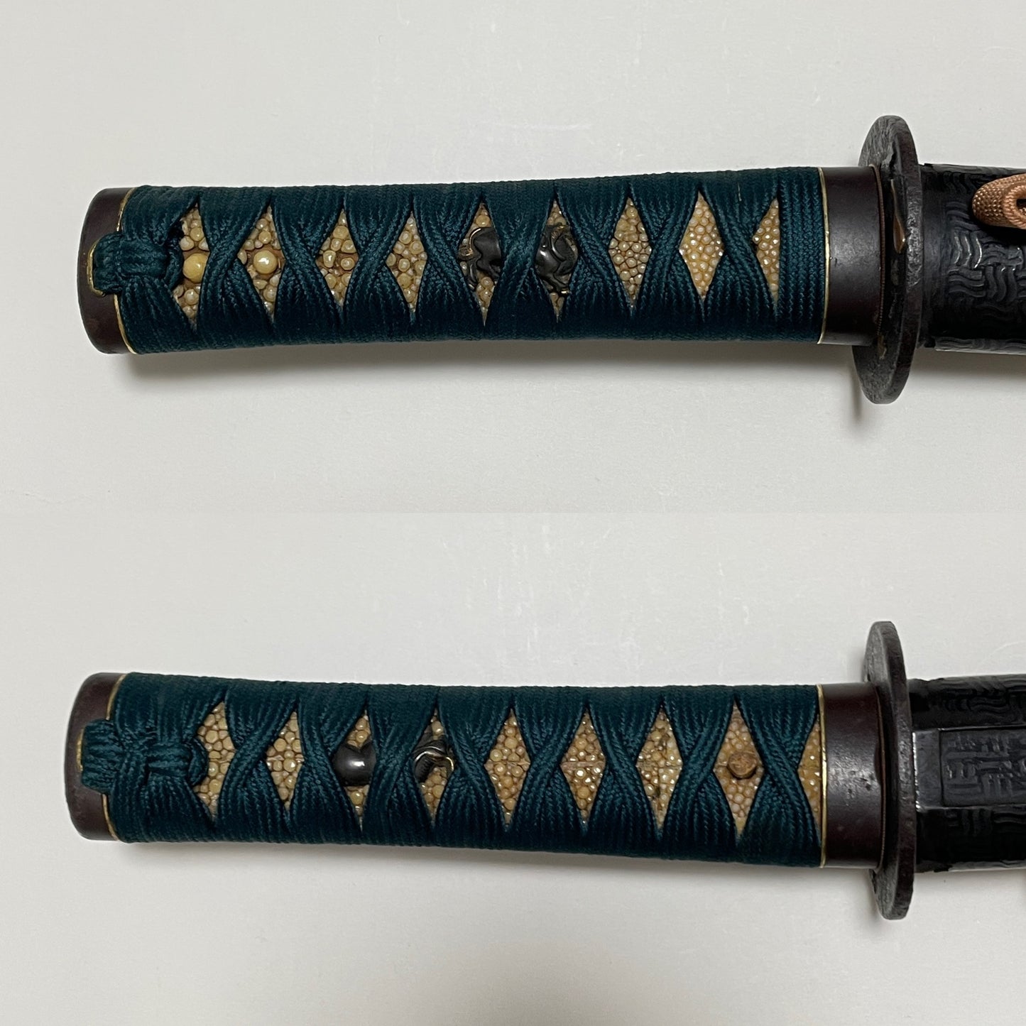 Bishuosafune Yukimitsu 備州長船行光 signed WAKIZASHI,Buffalo Menuki and Gourd Tsuba