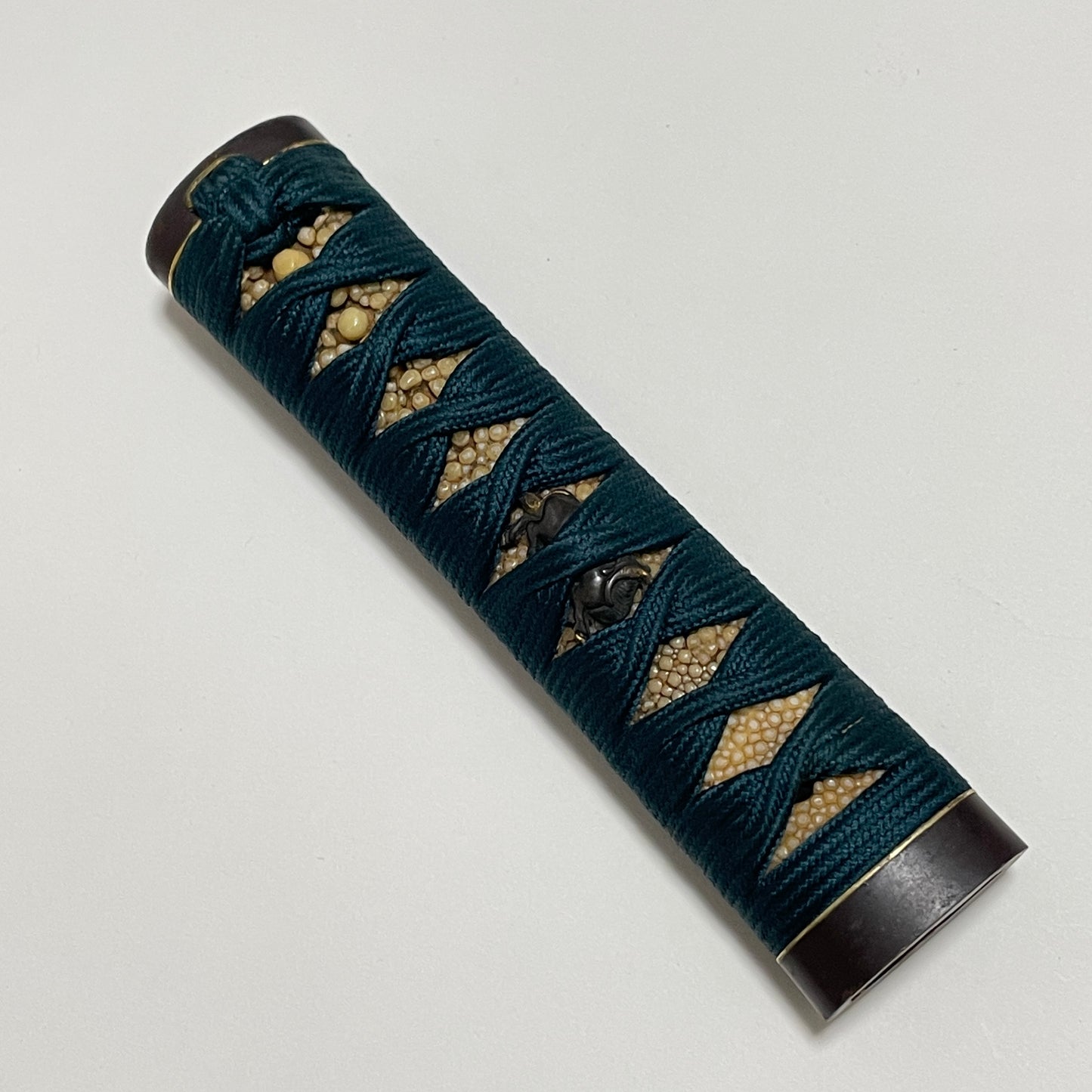 Bishuosafune Yukimitsu 備州長船行光 signed WAKIZASHI,Buffalo Menuki and Gourd Tsuba