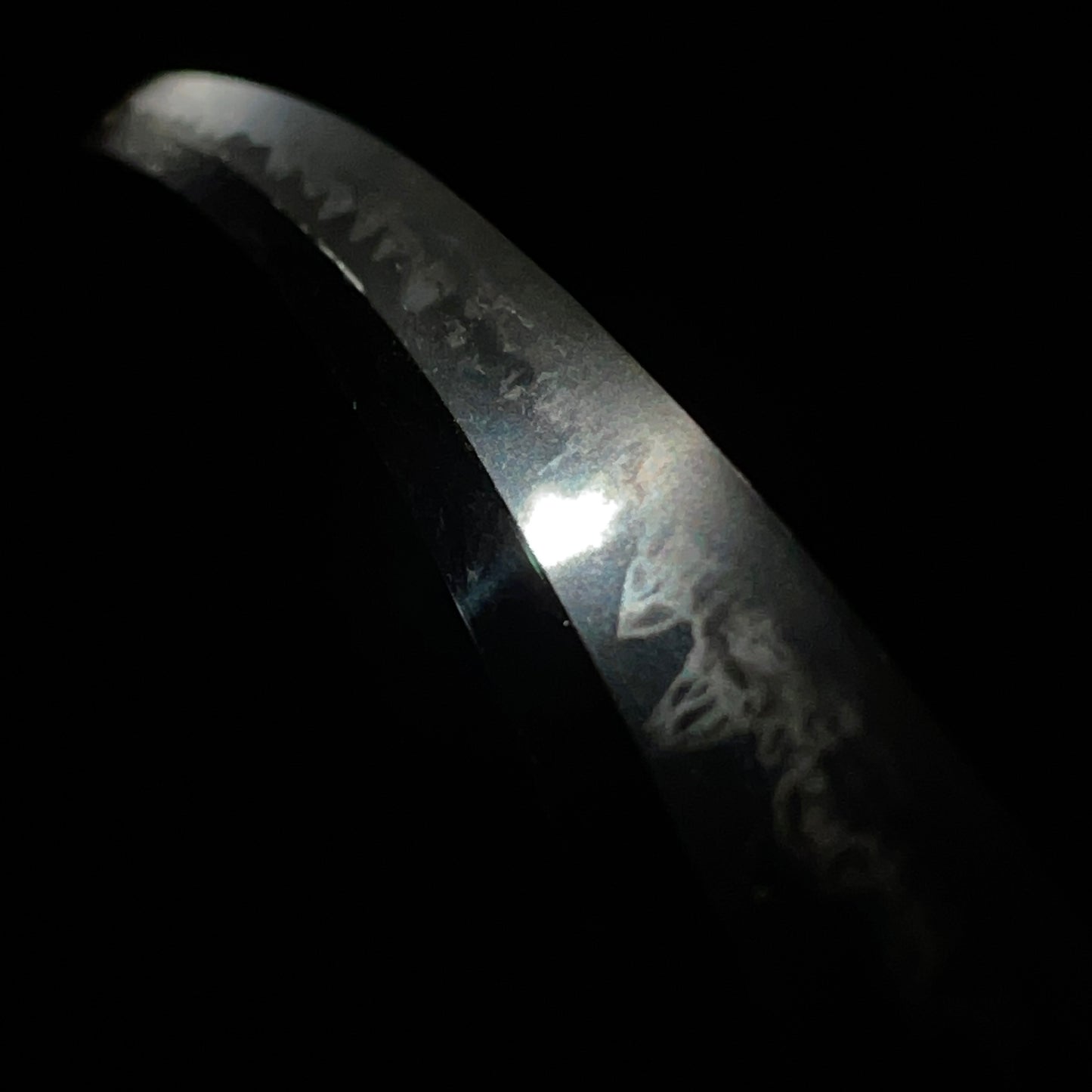 Omori Eishu 大森英秀 signed FUCHI, Amazing Hamon KATANA, Edo period mumei