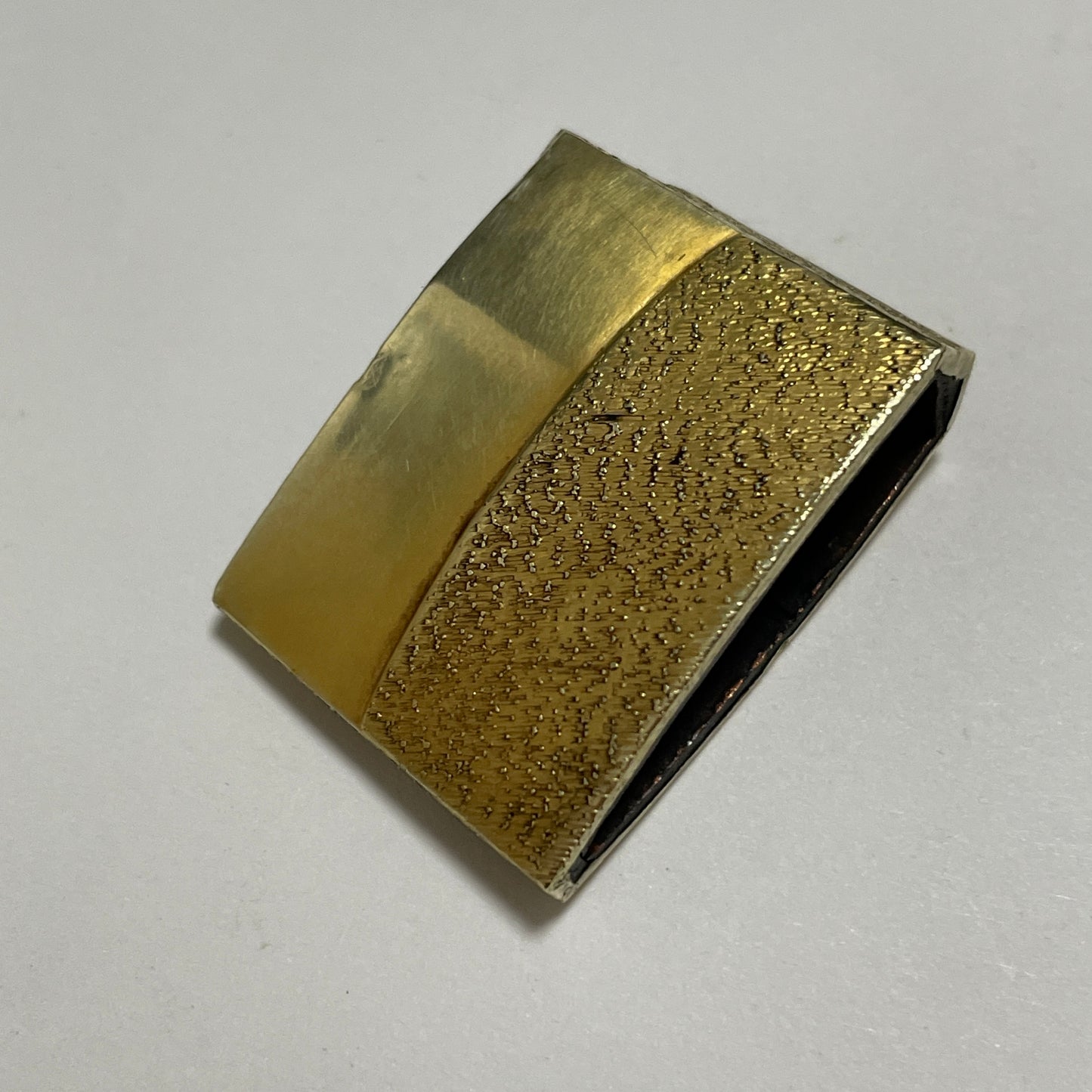 Omori Eishu 大森英秀 signed FUCHI, Amazing Hamon KATANA, Edo period mumei