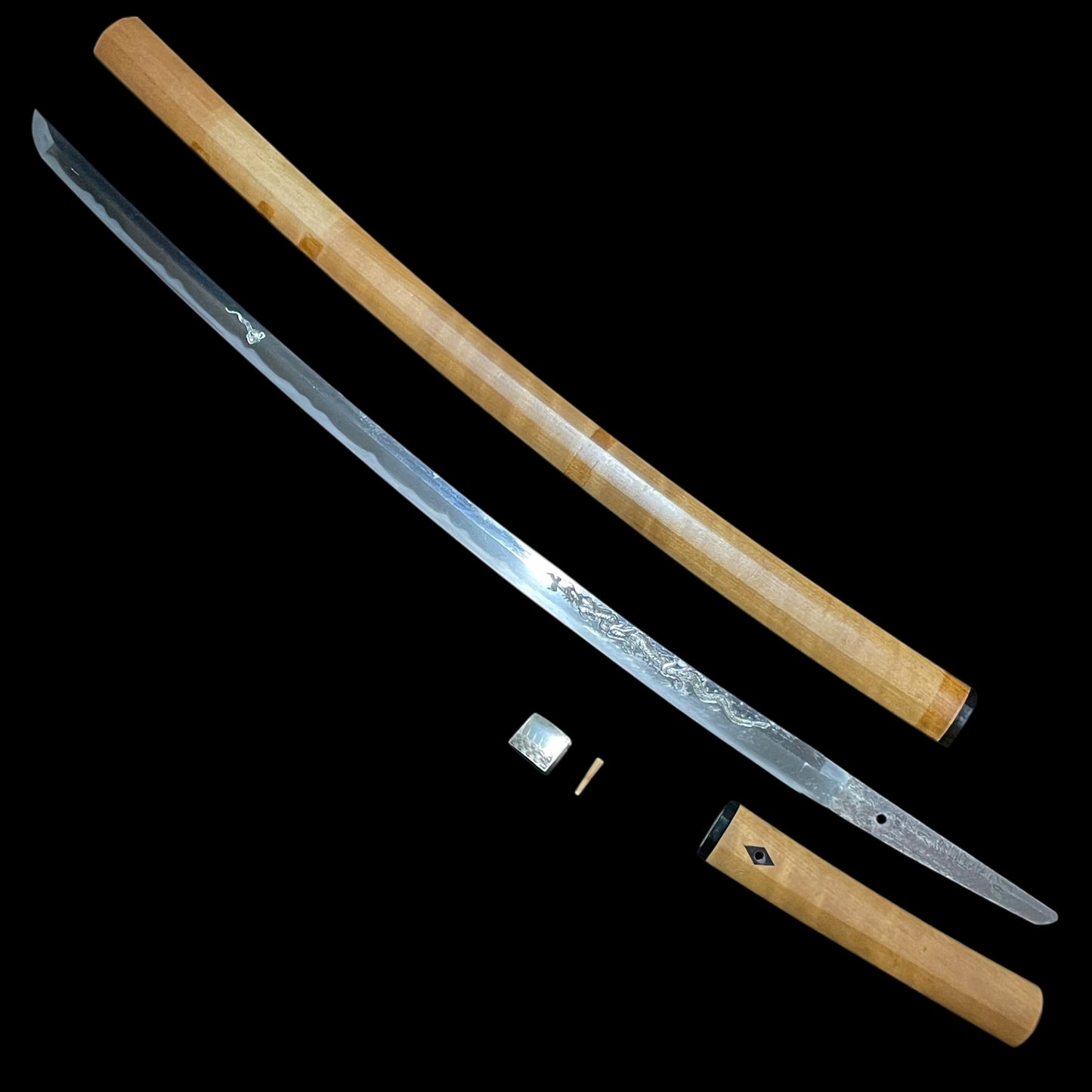 HORIMONO 彫物 KATANA, Tamaoiryu 玉追龍, Bicchukoku Mizutaju Kunishige signed