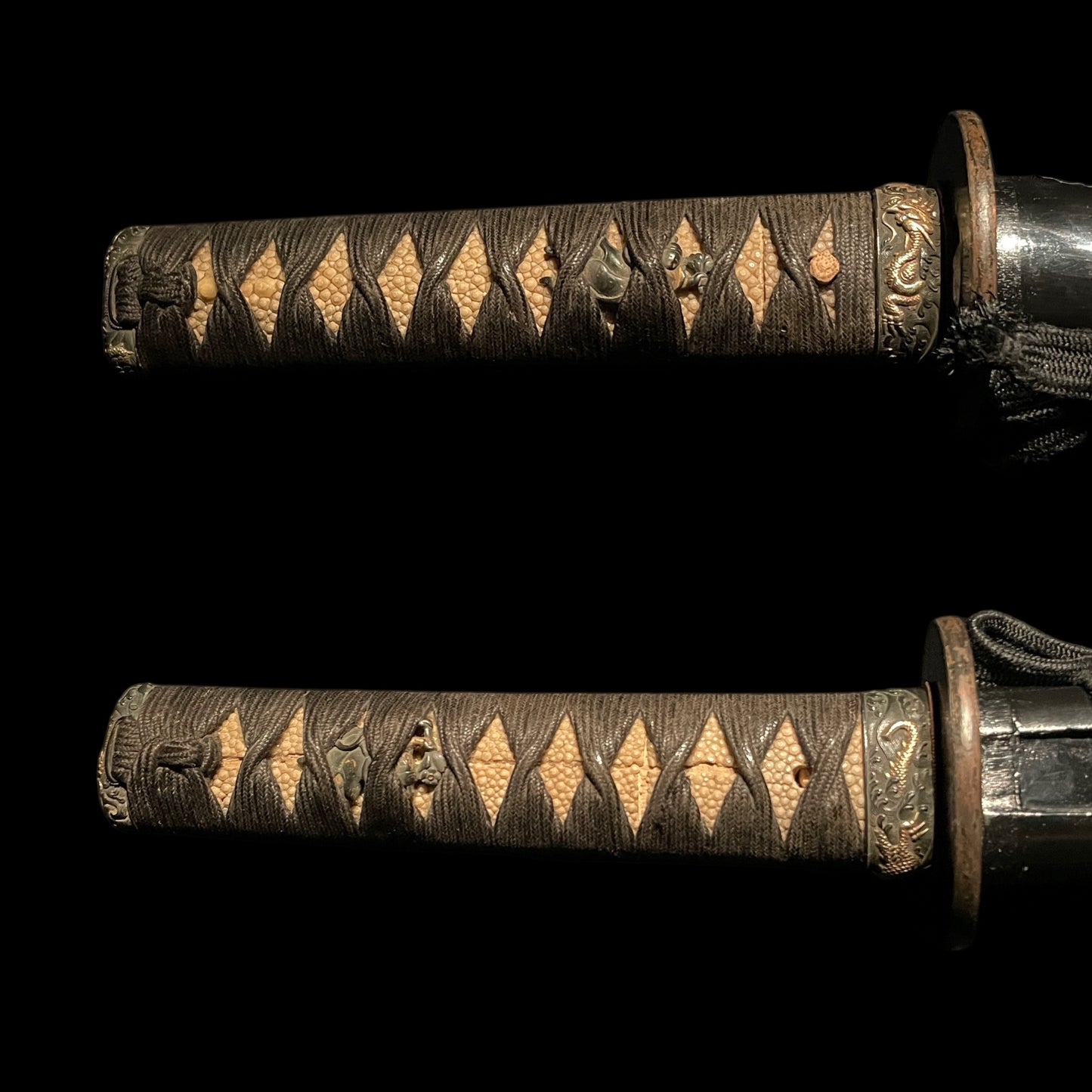 Bishuju Sukesada 備州祐定 signed Long WAKIZASHI, Dragon Fuchikashira, KenjoTsuba 献上鍔