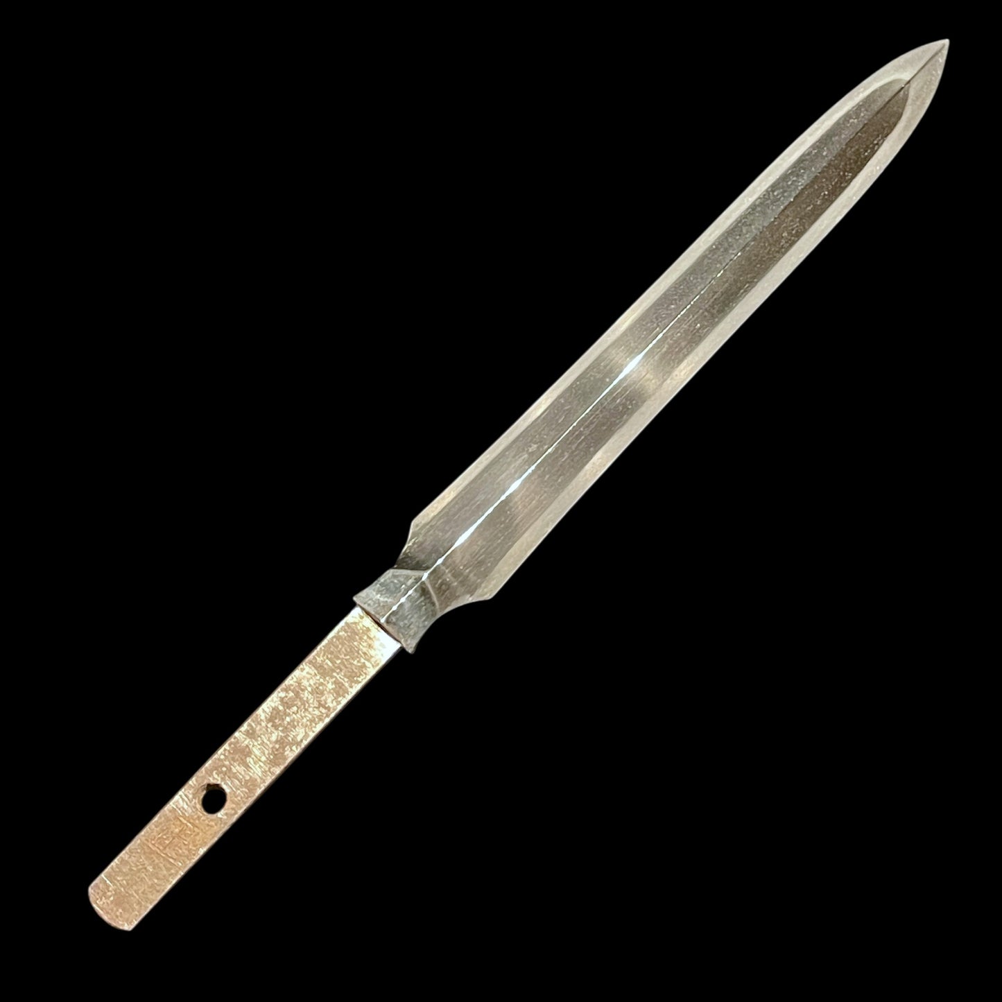 Hirasankaku-Yari 平三角槍 in Tanto Koshirae, Sho 正 signed, Edo period