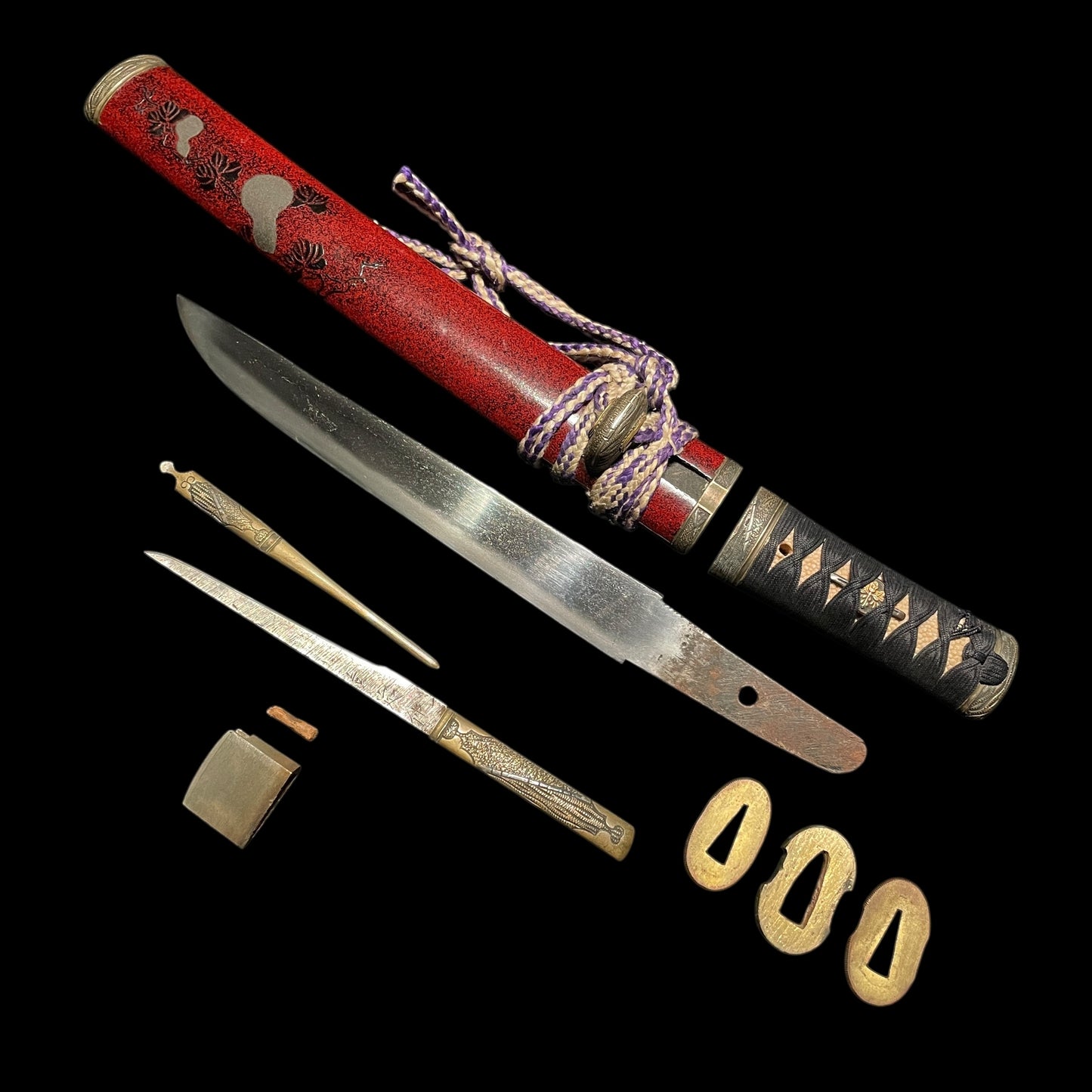 Red TANTO Matsushiro Koshirae 松代拵, with Kozuka Kogai, Late edo period