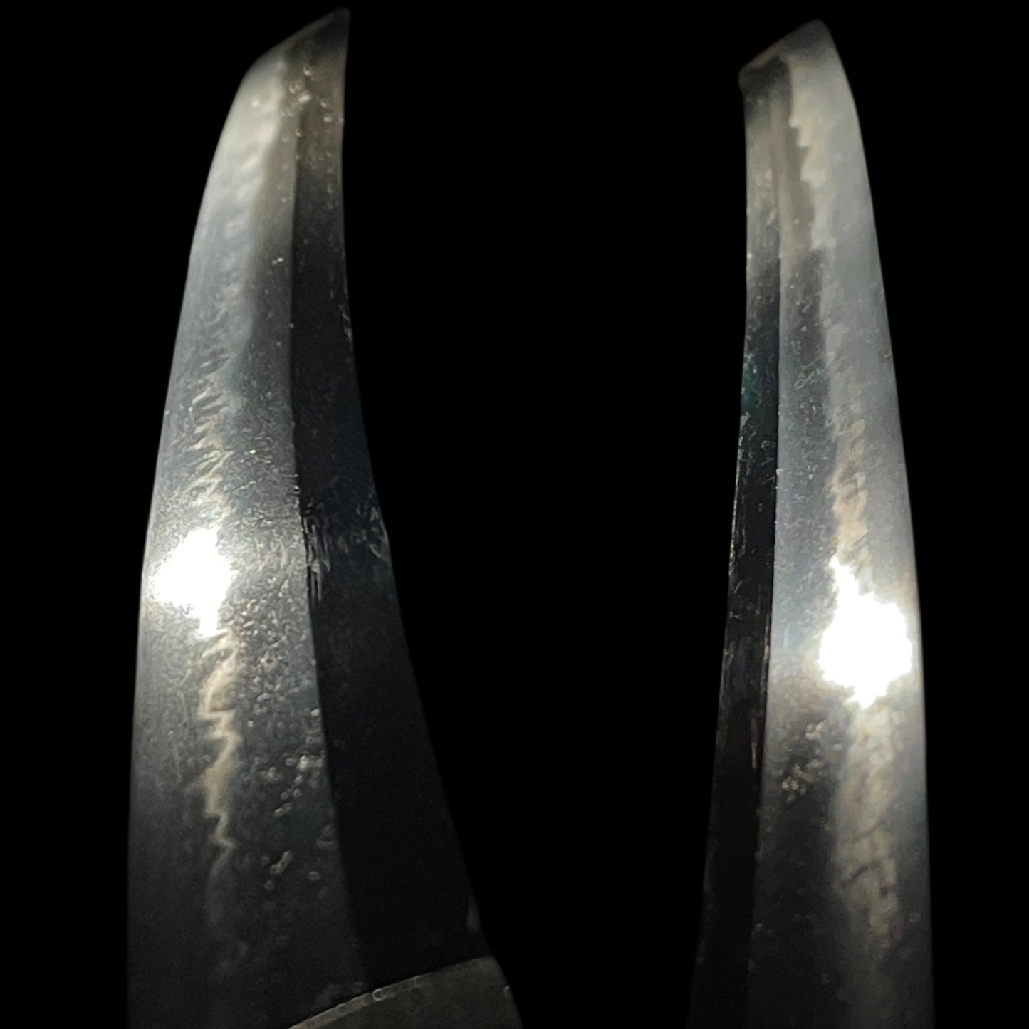 Aranie 荒煮え Midareba 乱れ刃 WAKIZASHI, Edo period mumei