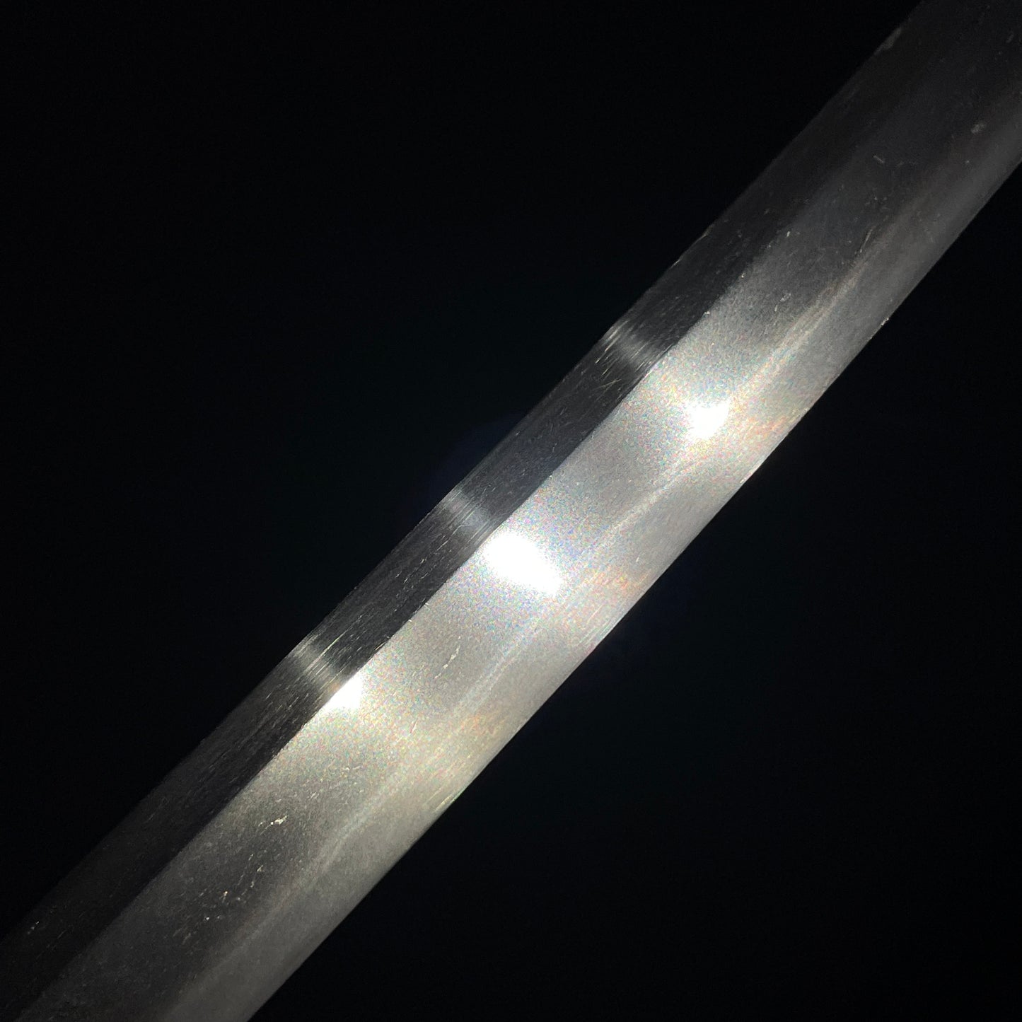 Kairagisaya 梅花皮鞘 Rayskin Scabbard WAKIZASHI, Persimmon Tsuba 柿透鍔, Edo period