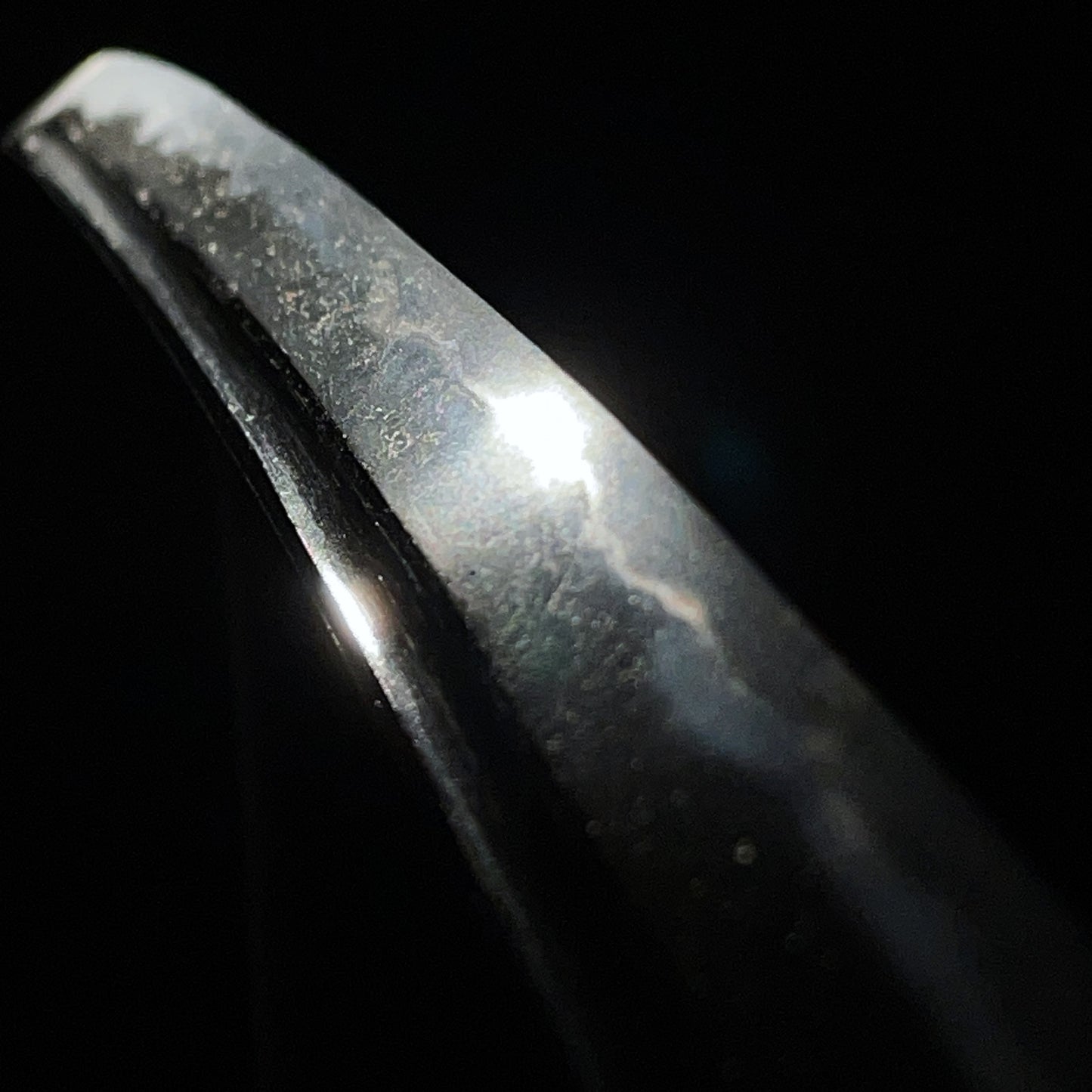 Kakinagashi-Hi 掻き流し樋 Wakizashi in Shirasaya, Edo period mumei