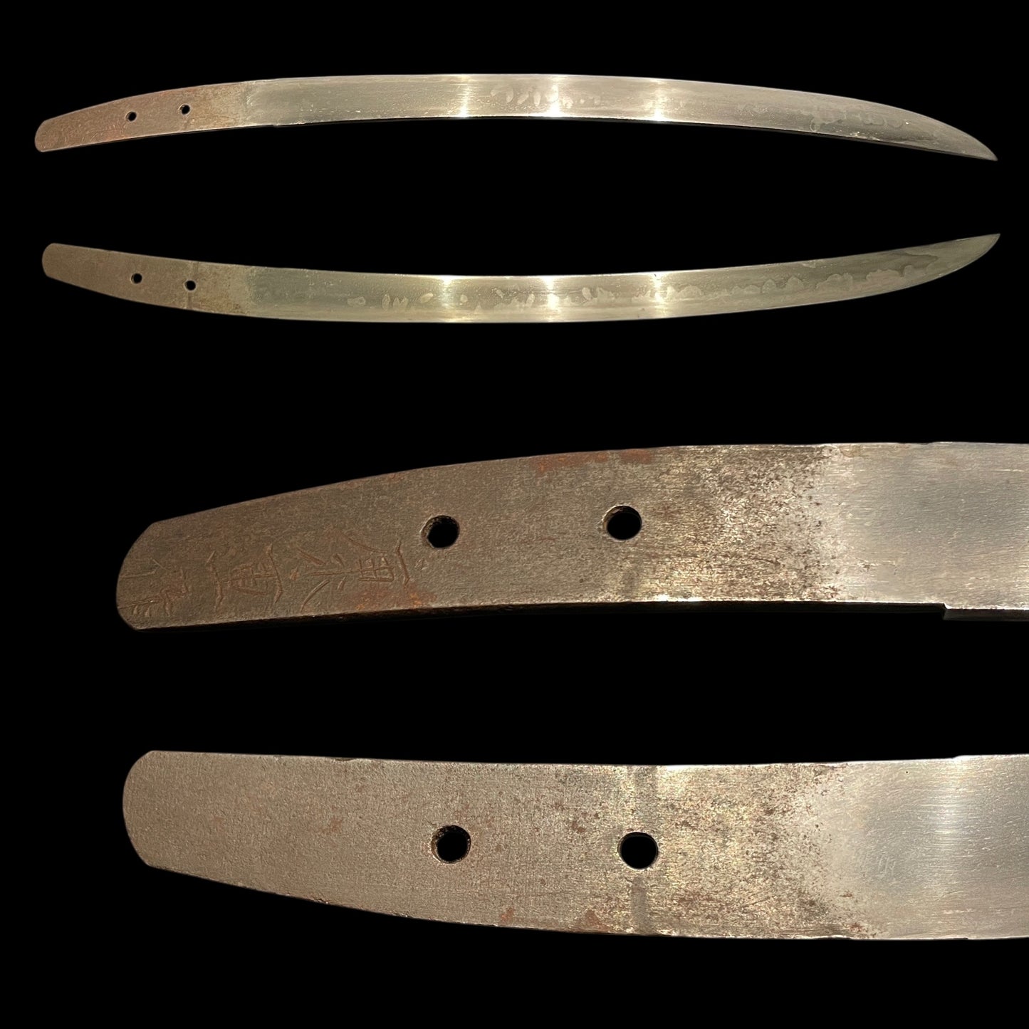 Hirazukuri 平造 WAKIZASHI, Yasushige 康重 signed, Muromachi period