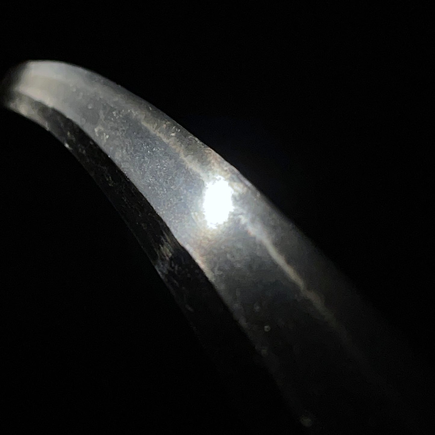 Type98 GUNTO 九八式軍刀, Kuniyasu 国泰 signed, Family crest included, with Tassel